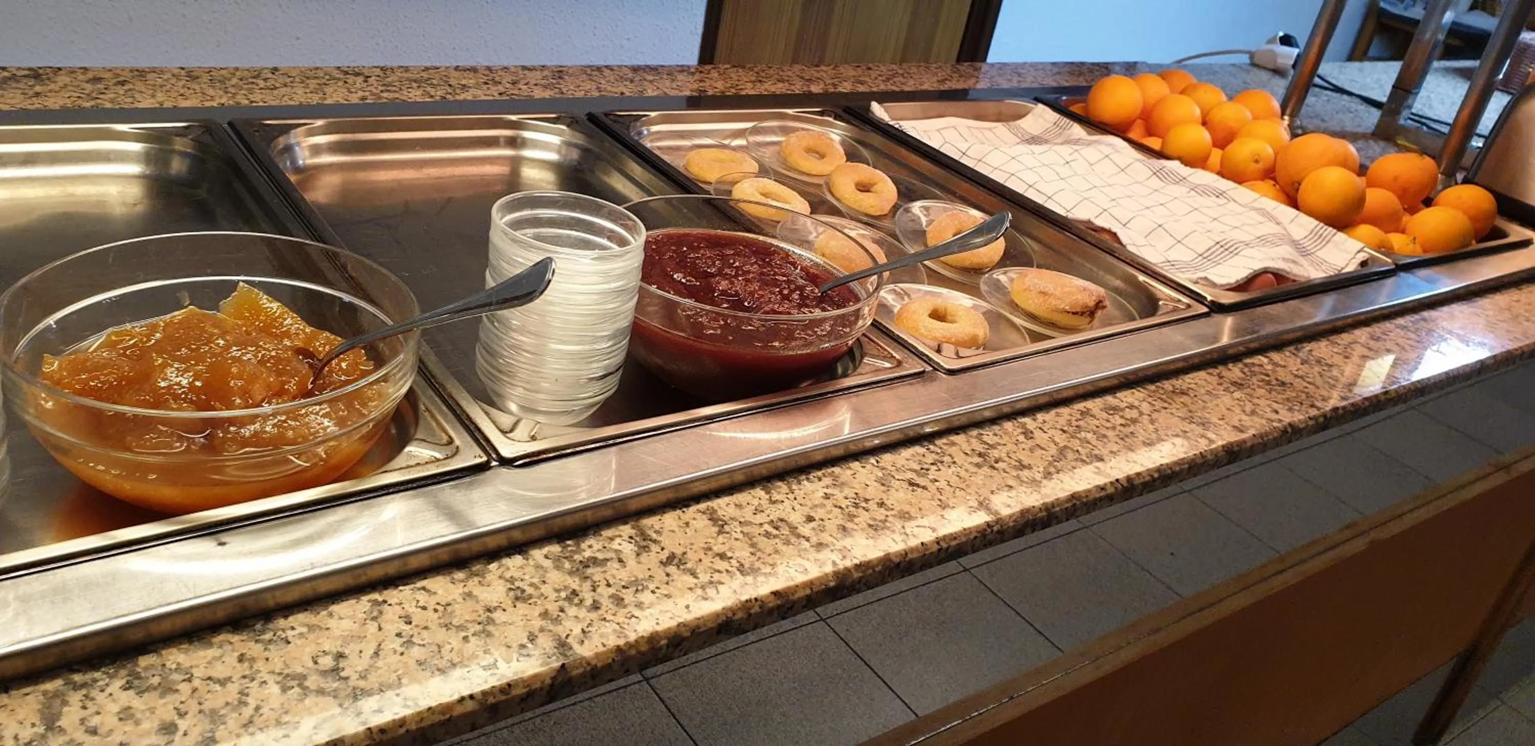 Breakfast in Soller Garden