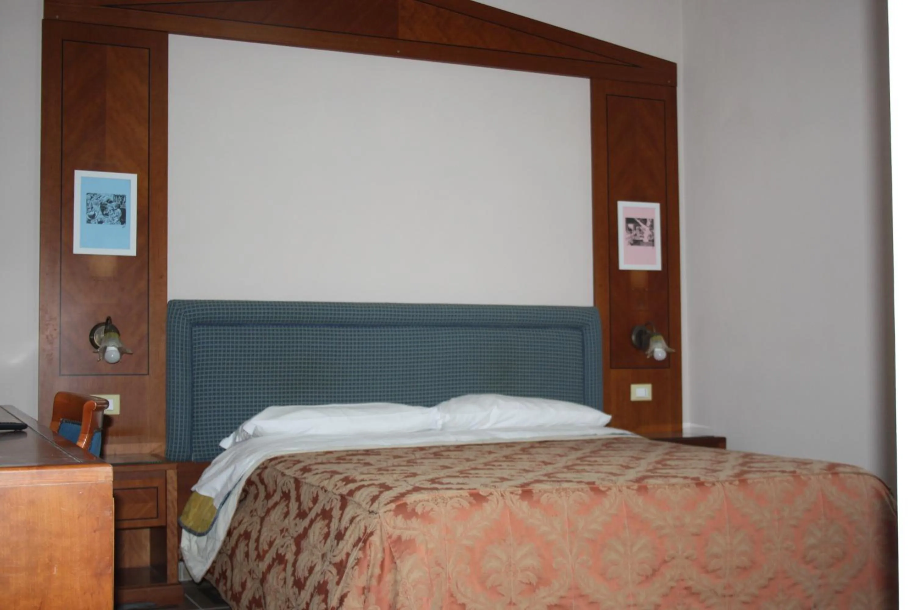 Photo of the whole room, Bed in Al Seminario