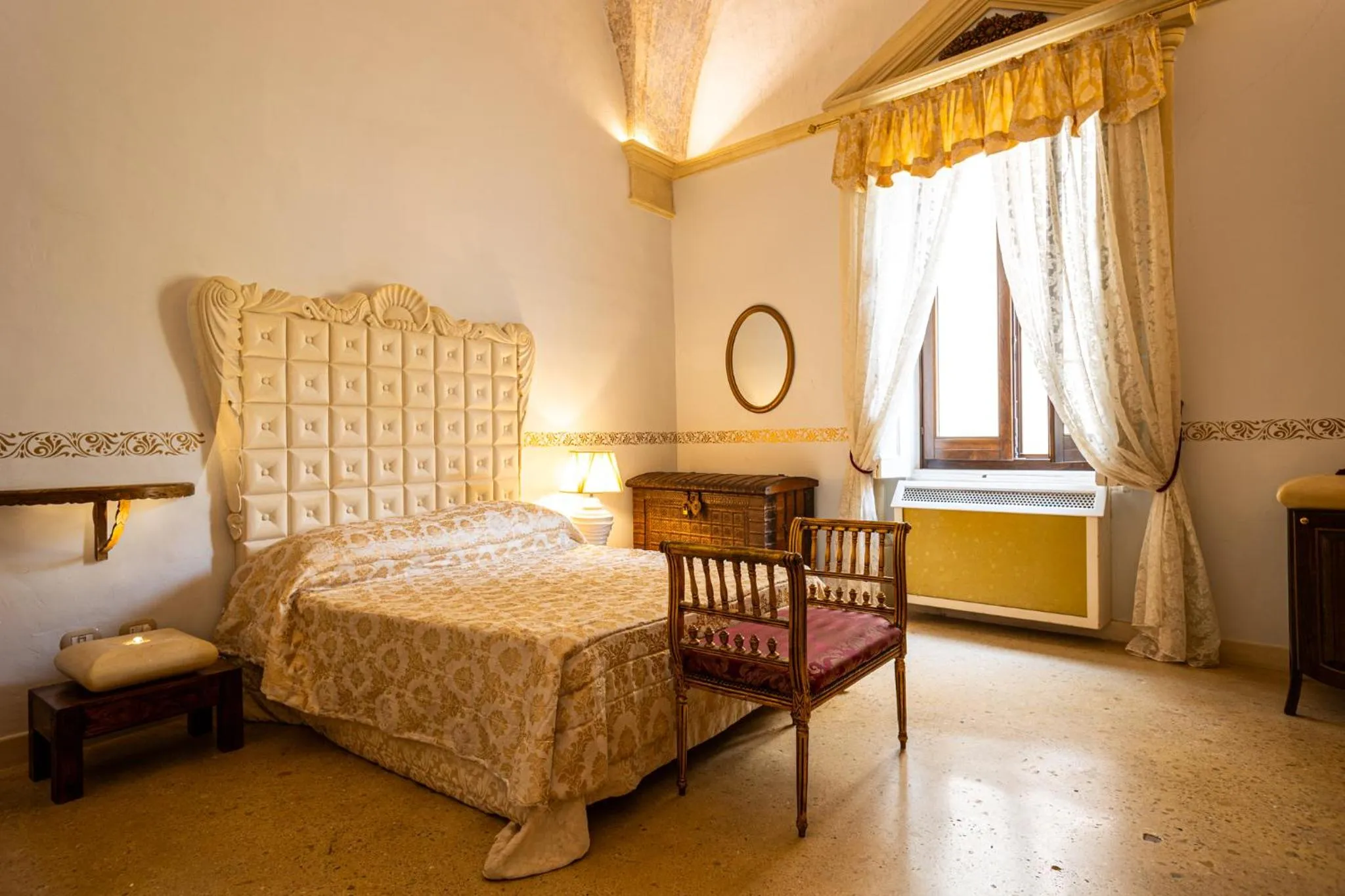 Bed in Palazzo Gallo Resort
