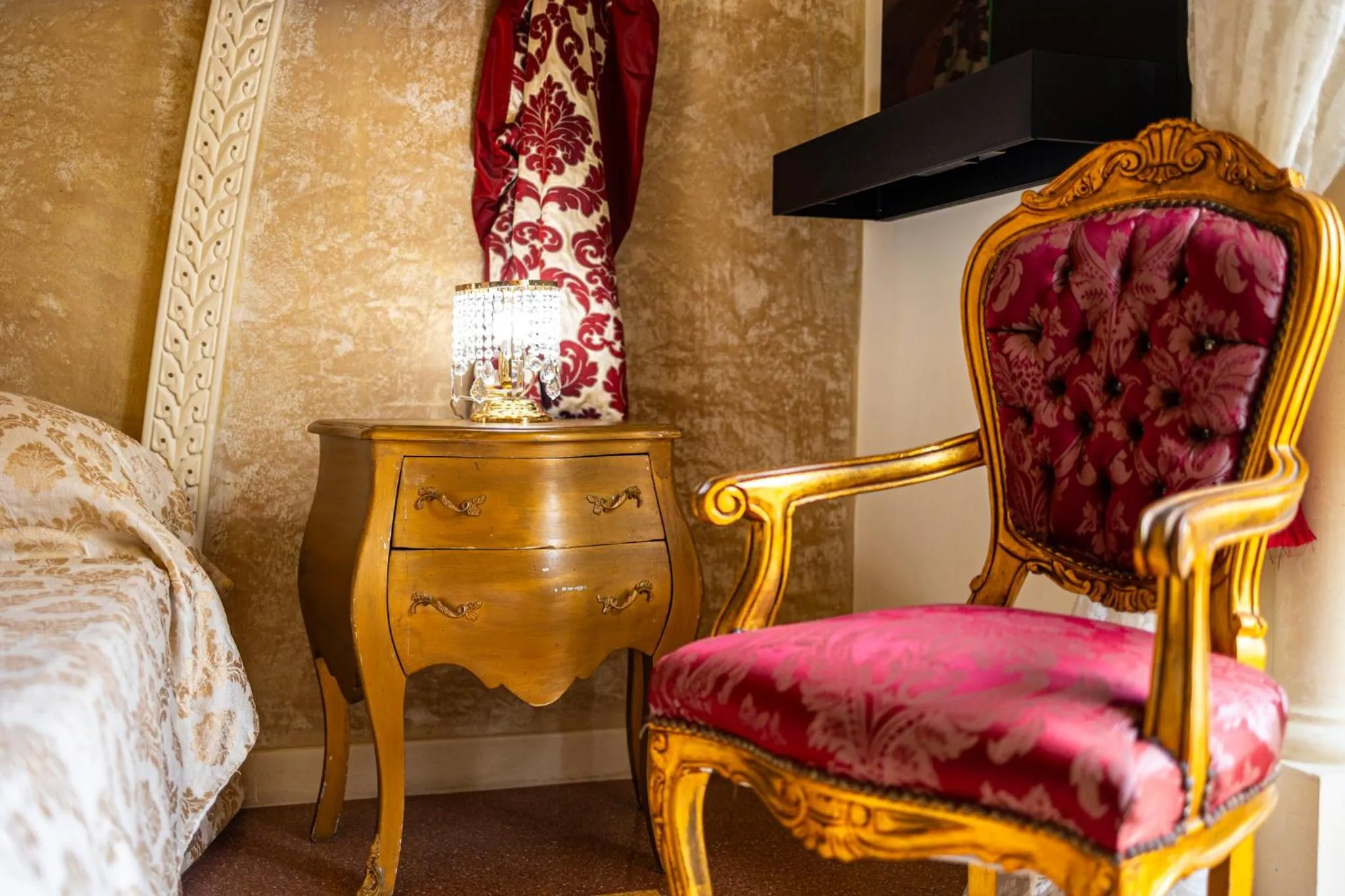 Bed in Palazzo Gallo Resort