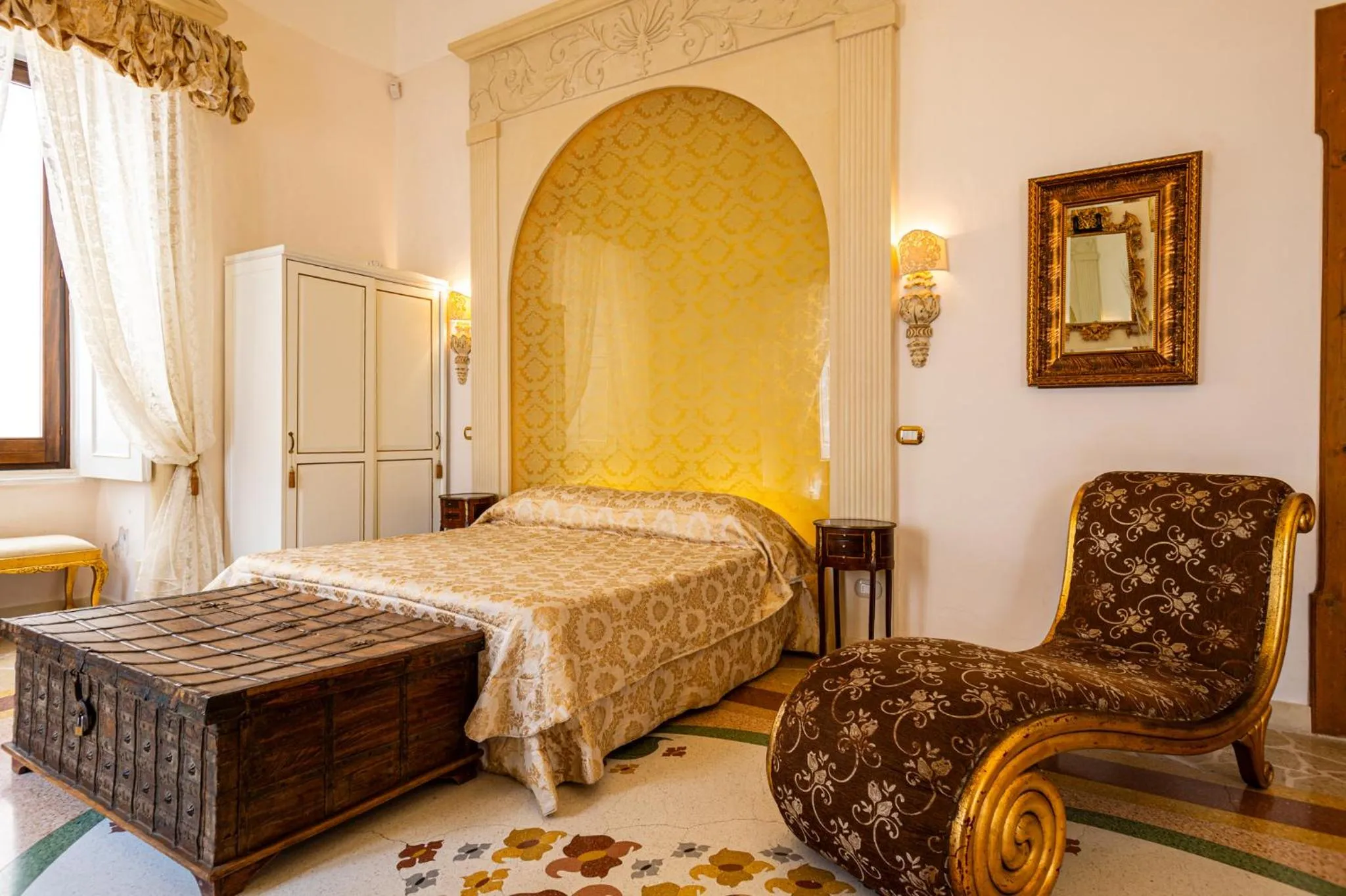 Bed in Palazzo Gallo Resort