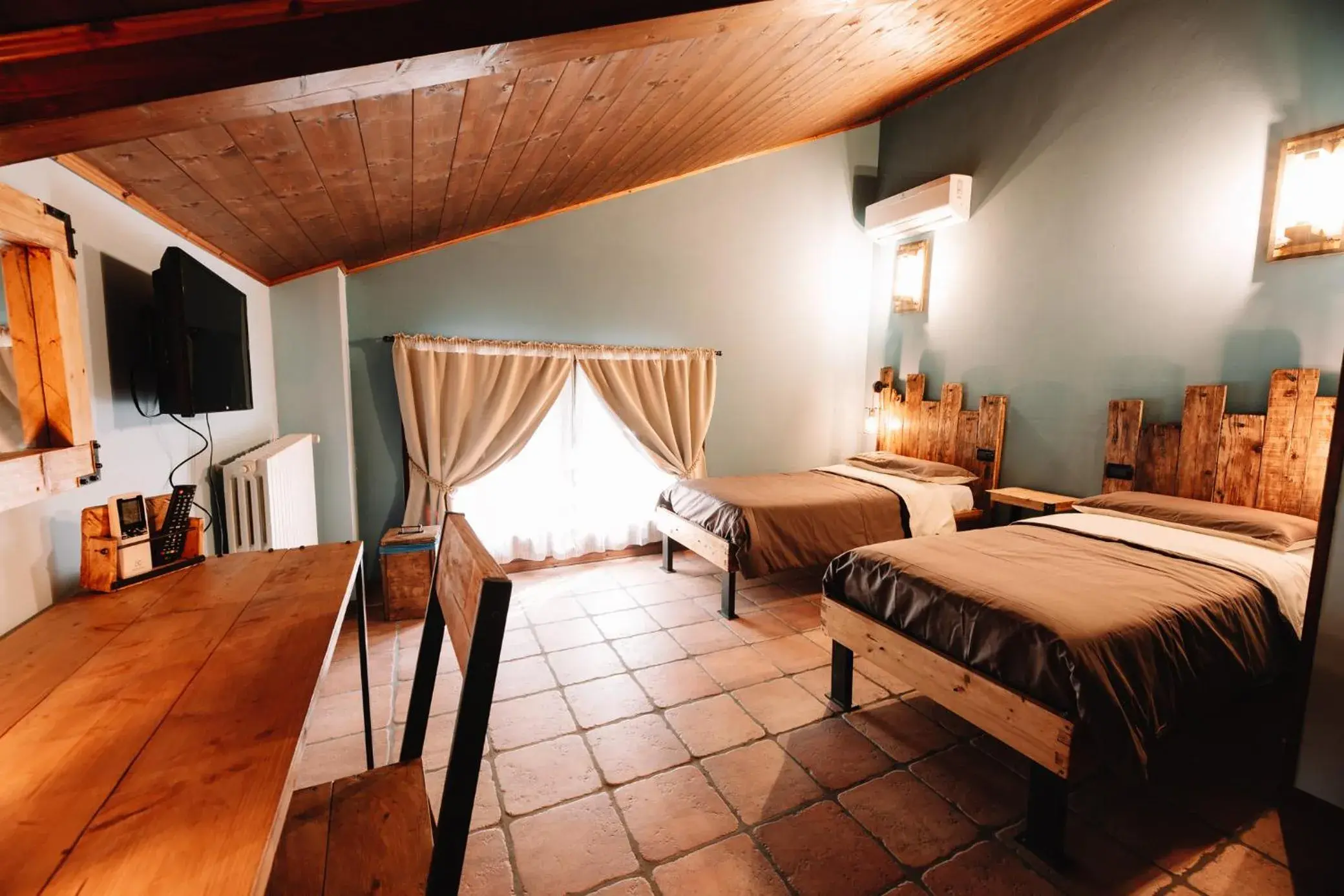 Twin Room with Private Bathroom - single occupancy in Agriturismo la Bicocca Twin Room with Private Bathroom - single occupancy in Agriturismo la Bicocca