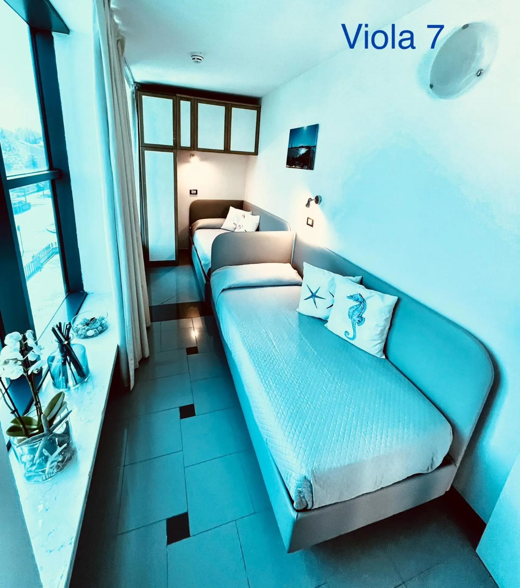 Bed in Residence Aries