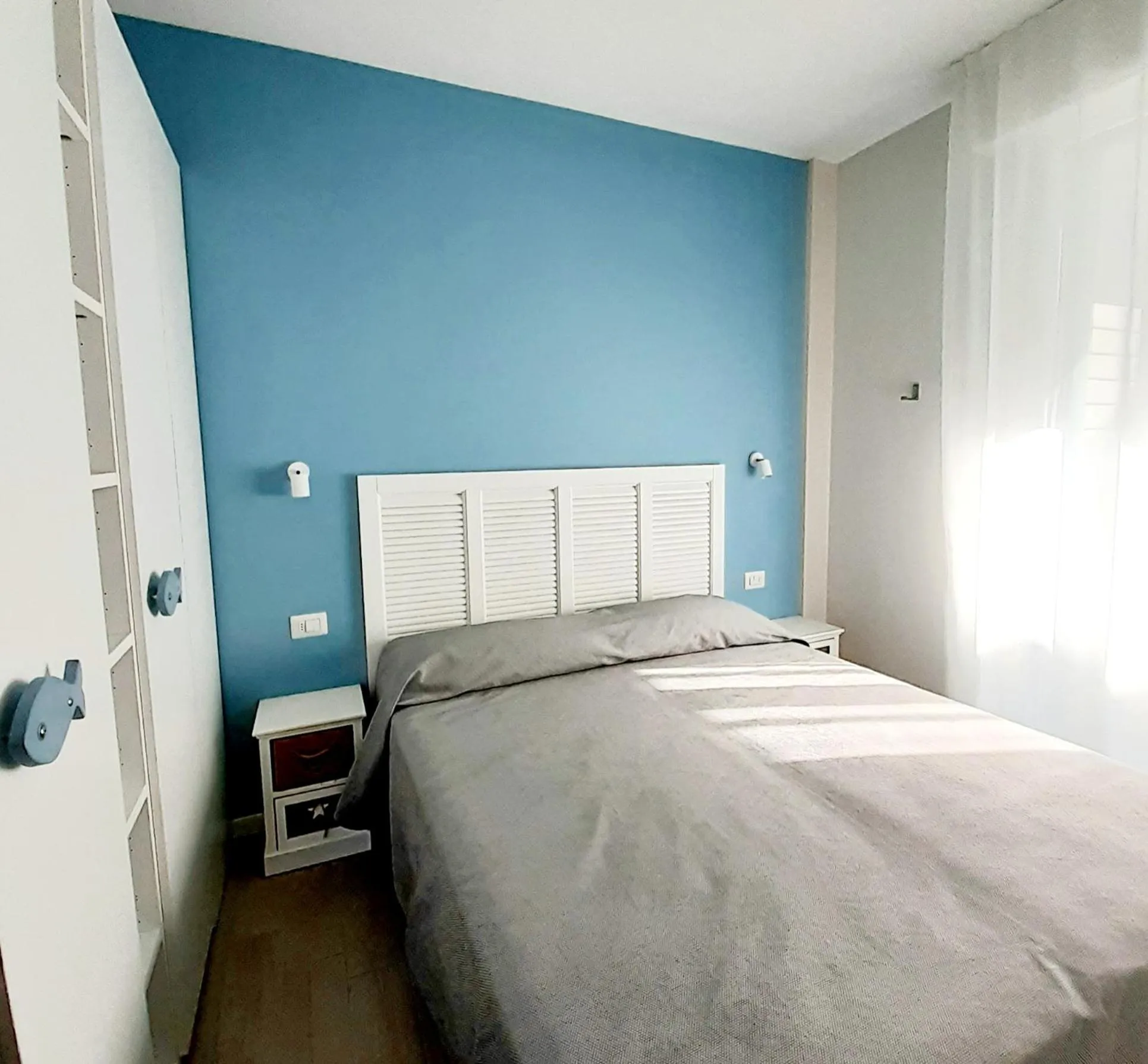 Bed in Residence Aries