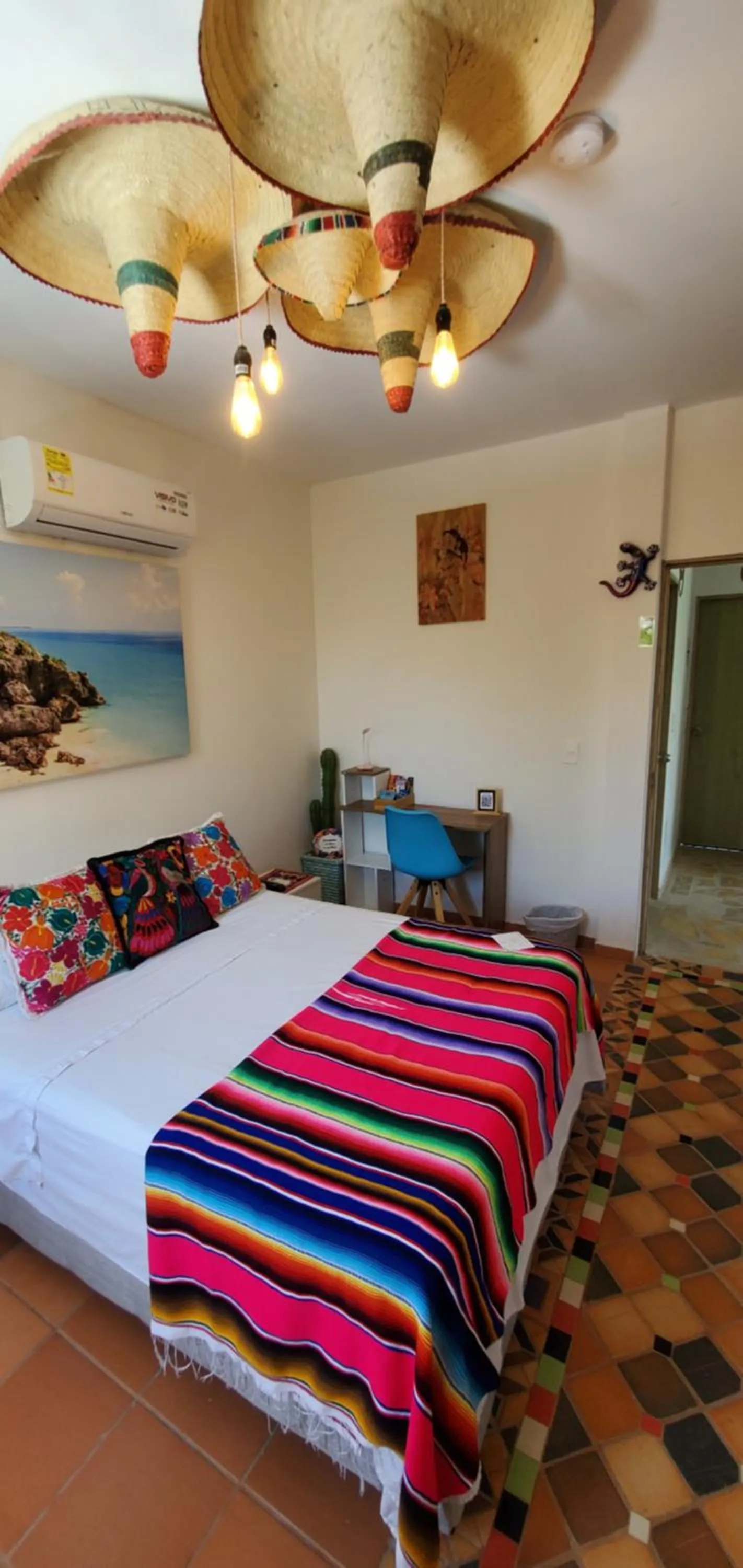 Photo of the whole room, Bed in Ritacuba House Boutique
