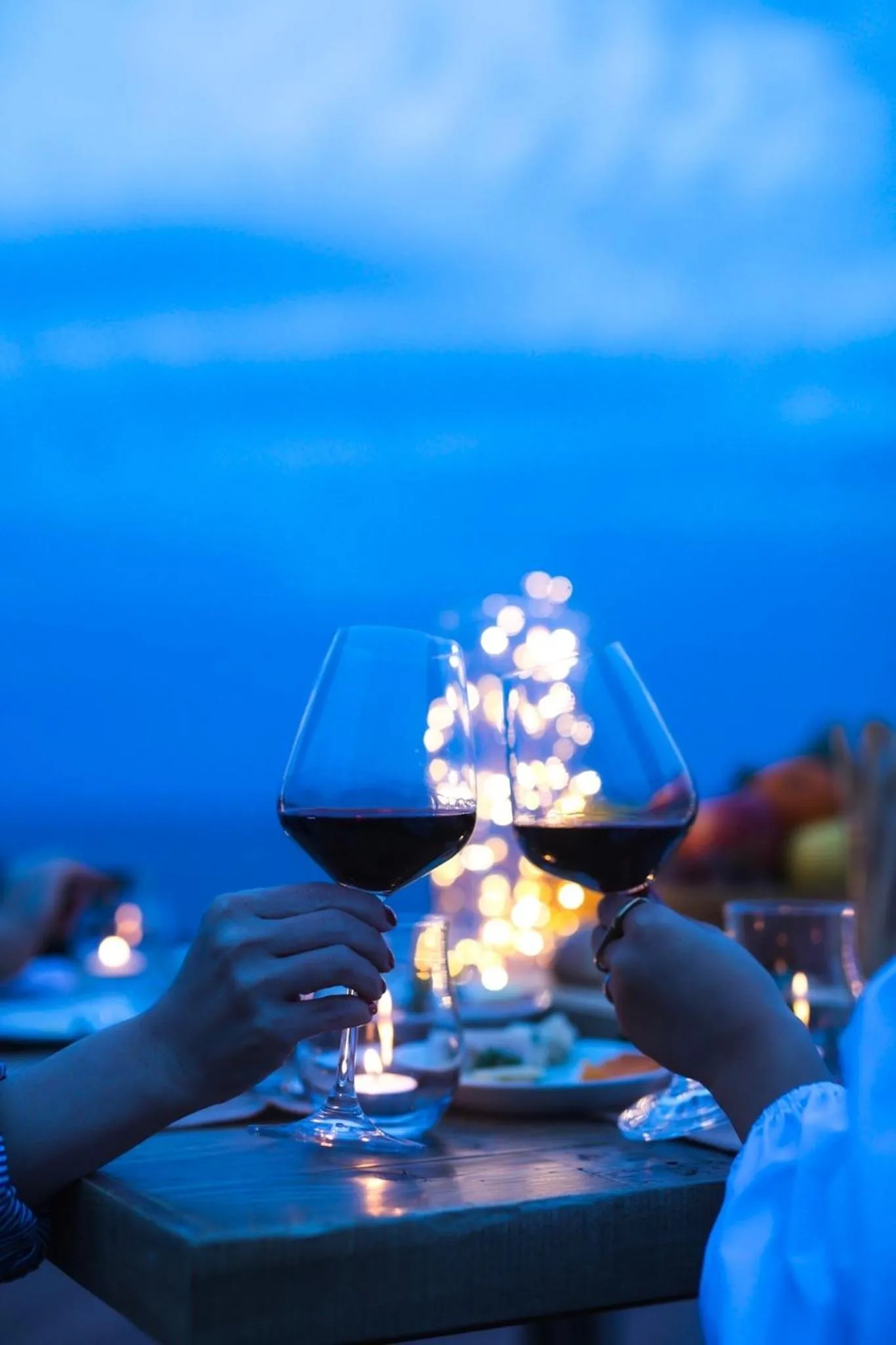 Restaurant/places to eat in TheMana Village