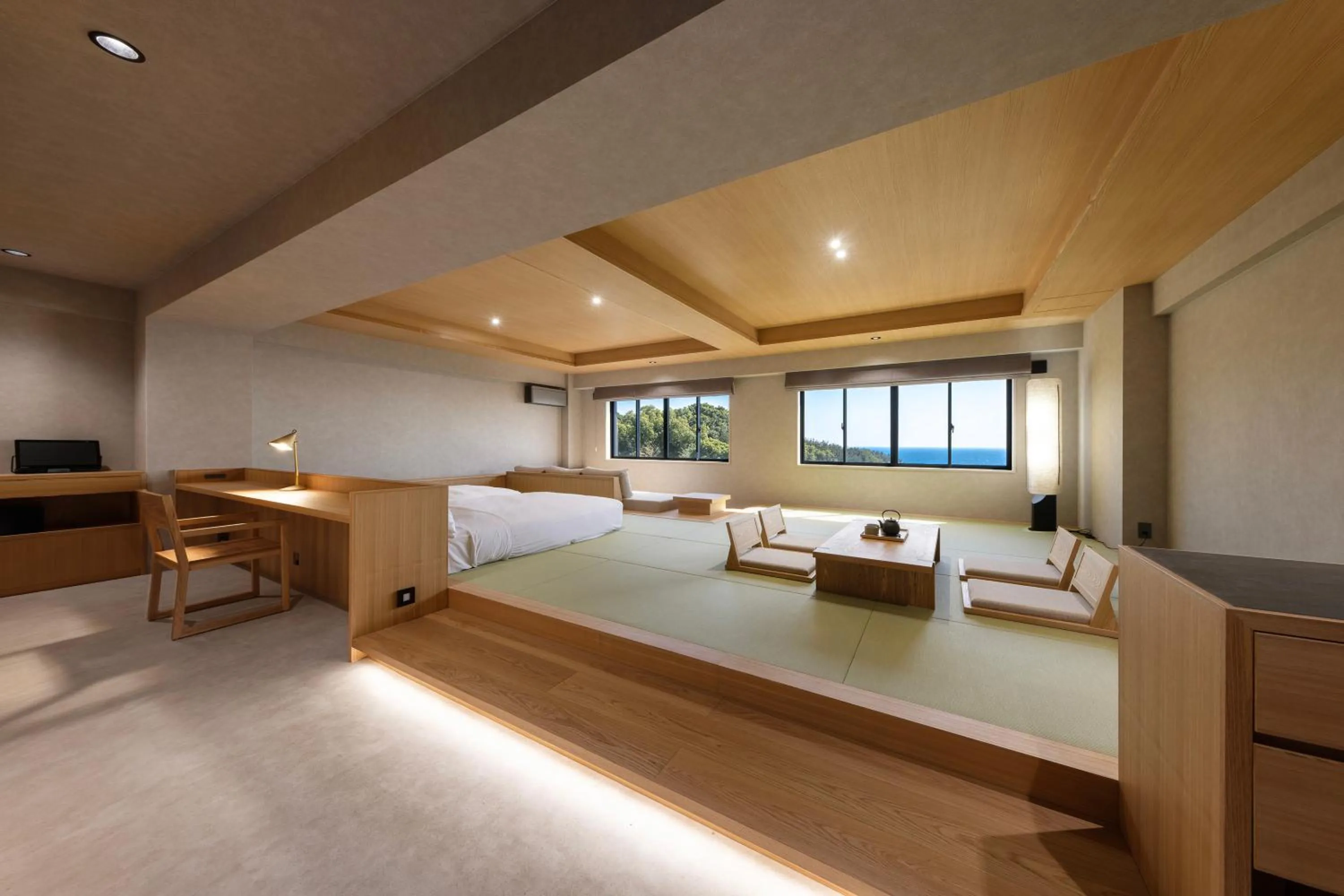 Photo of the whole room, Bed in TheMana Village