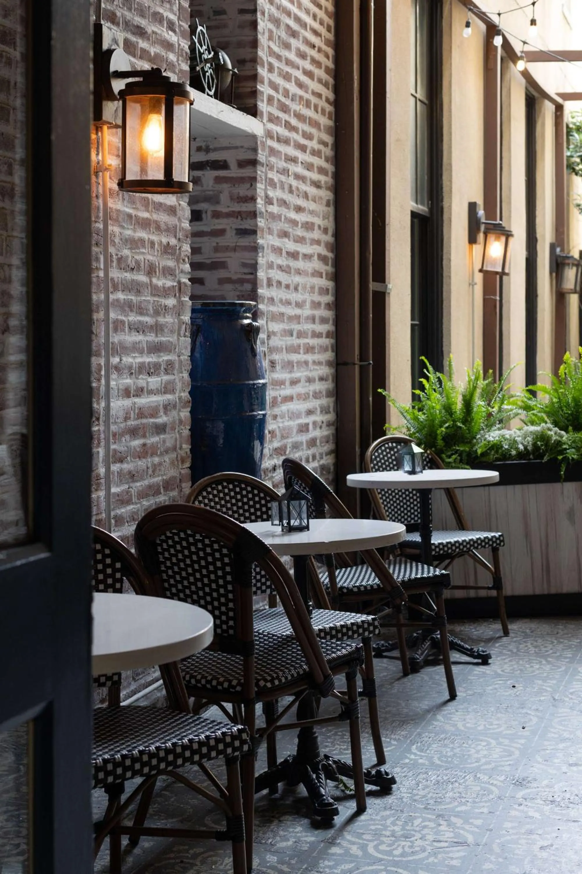 Patio in Admiral Fell Inn Baltimore Harbor, Ascend Hotel Collection