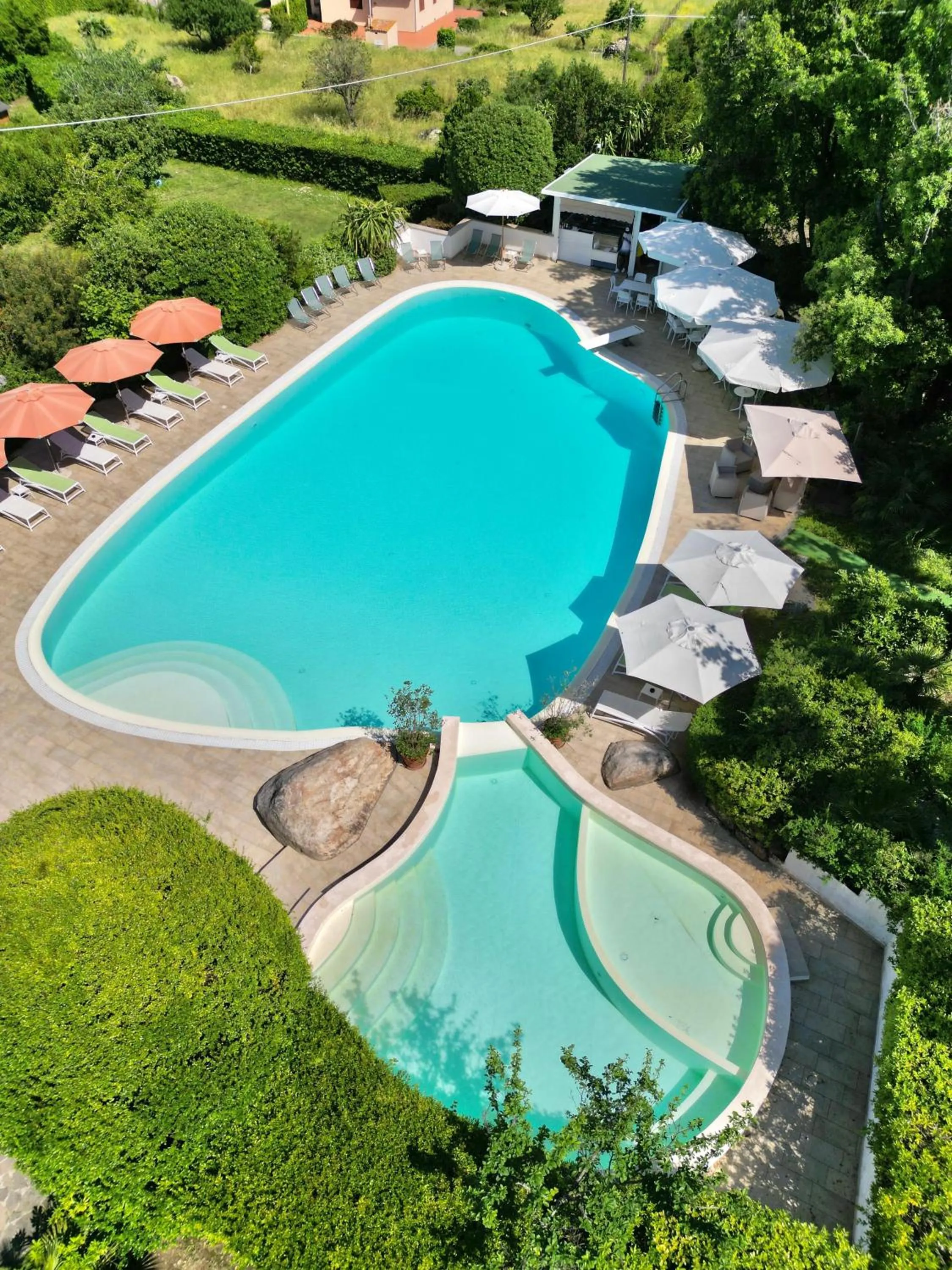 Pool view in Eden Park Hotel