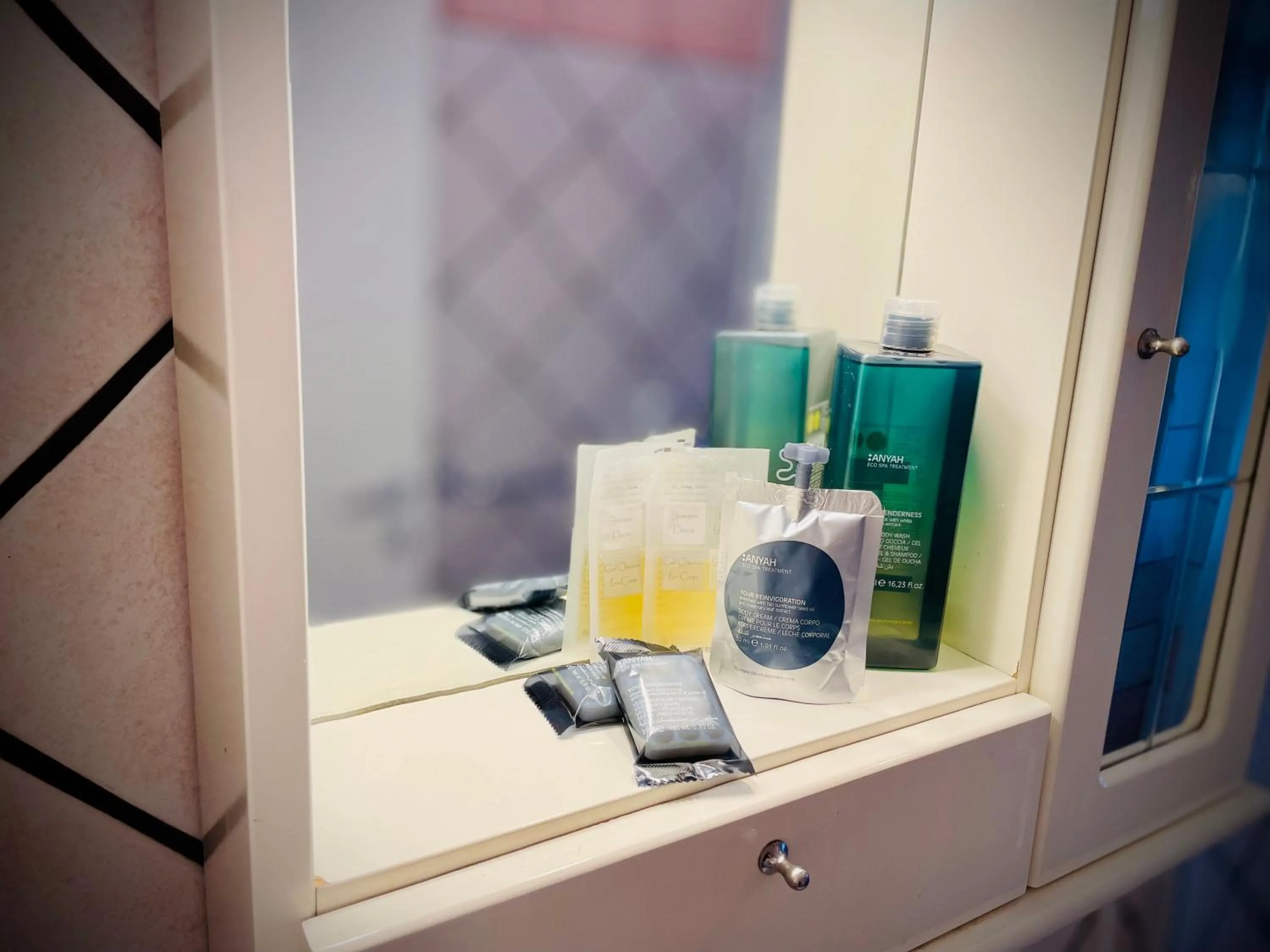 Bathroom in Minturnae Hotel