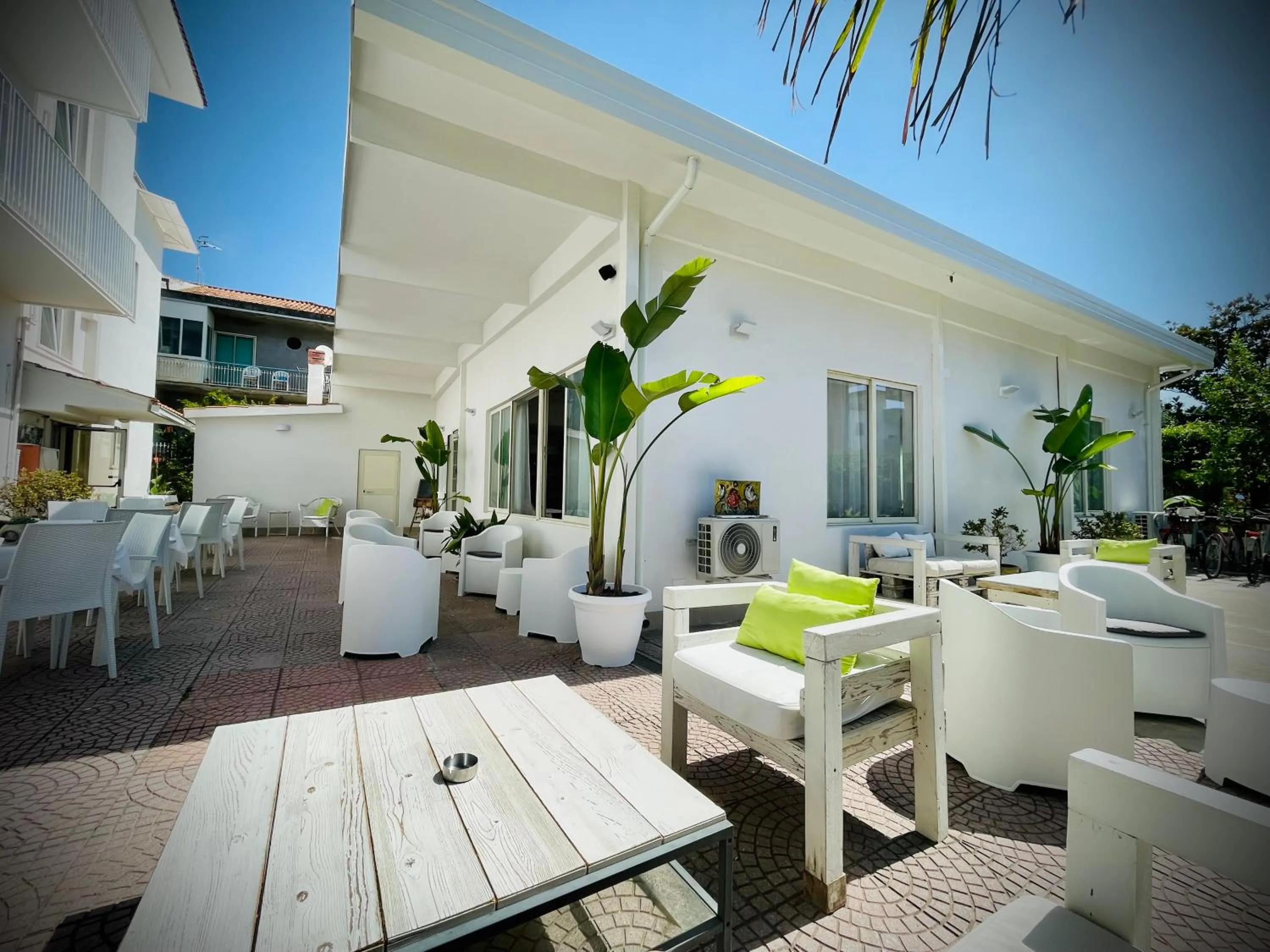 Property building in Minturnae Hotel