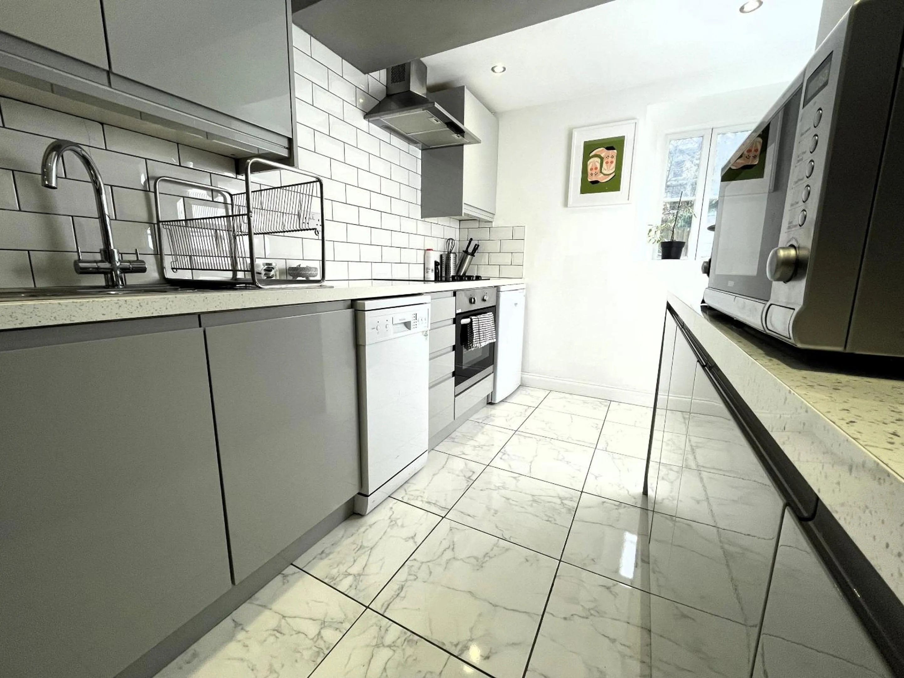 Contemporary garden flat in Clifton