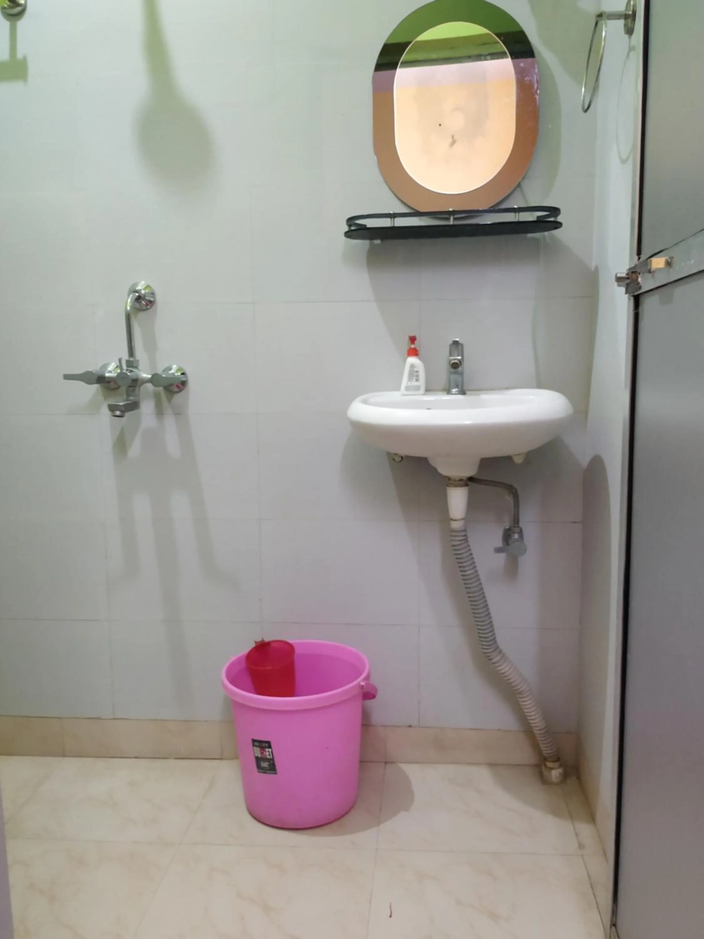 Bathroom in Shophori Shantiniketan