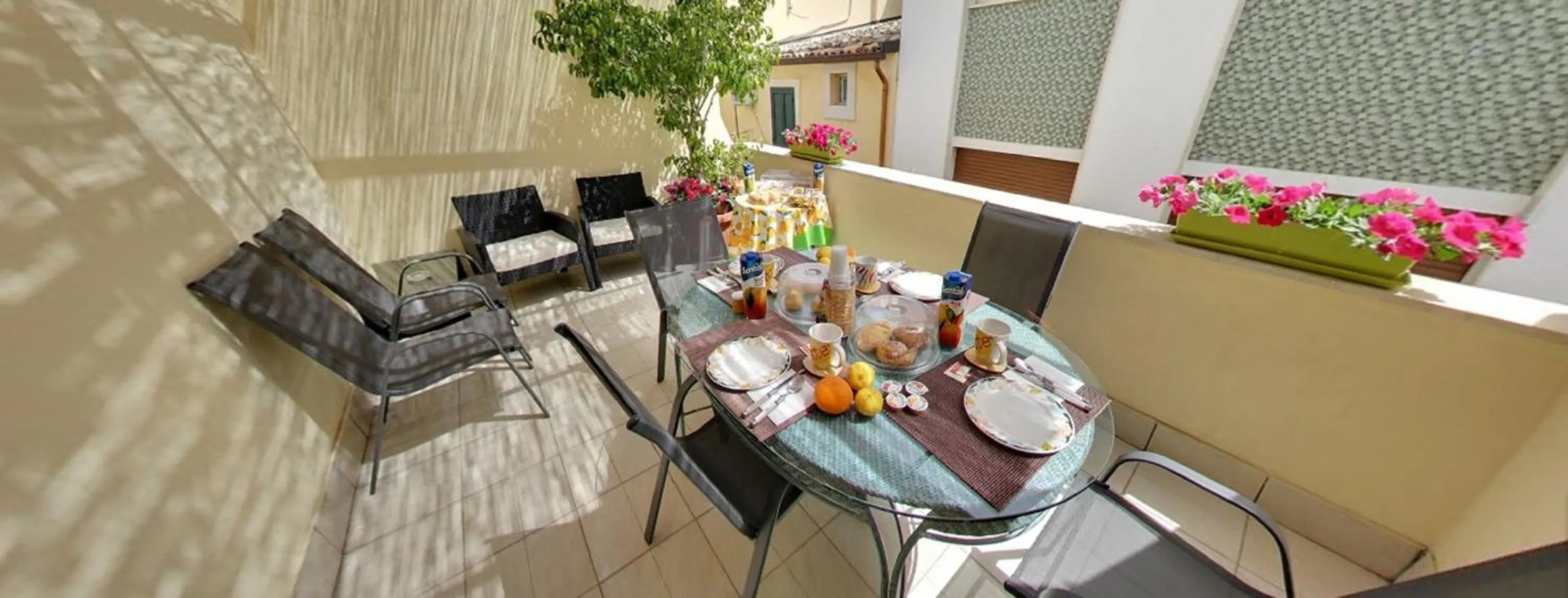 Food and drinks in B&B Del Carmine