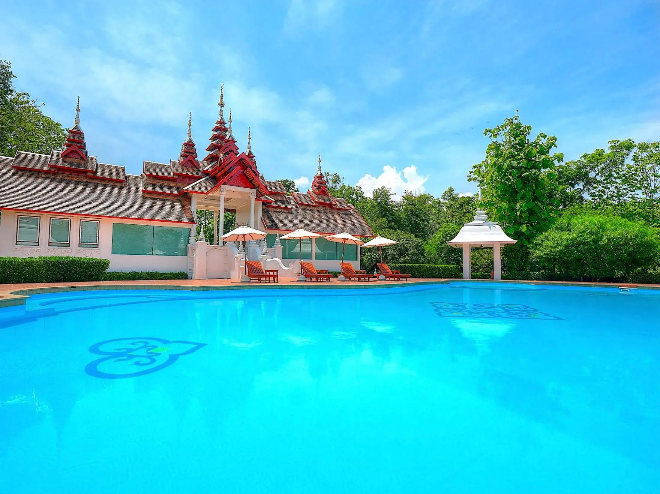 Swimming pool in MonPanaNont Wellness Resort & Spa Swimming pool in MonPanaNont Wellness Resort & Spa