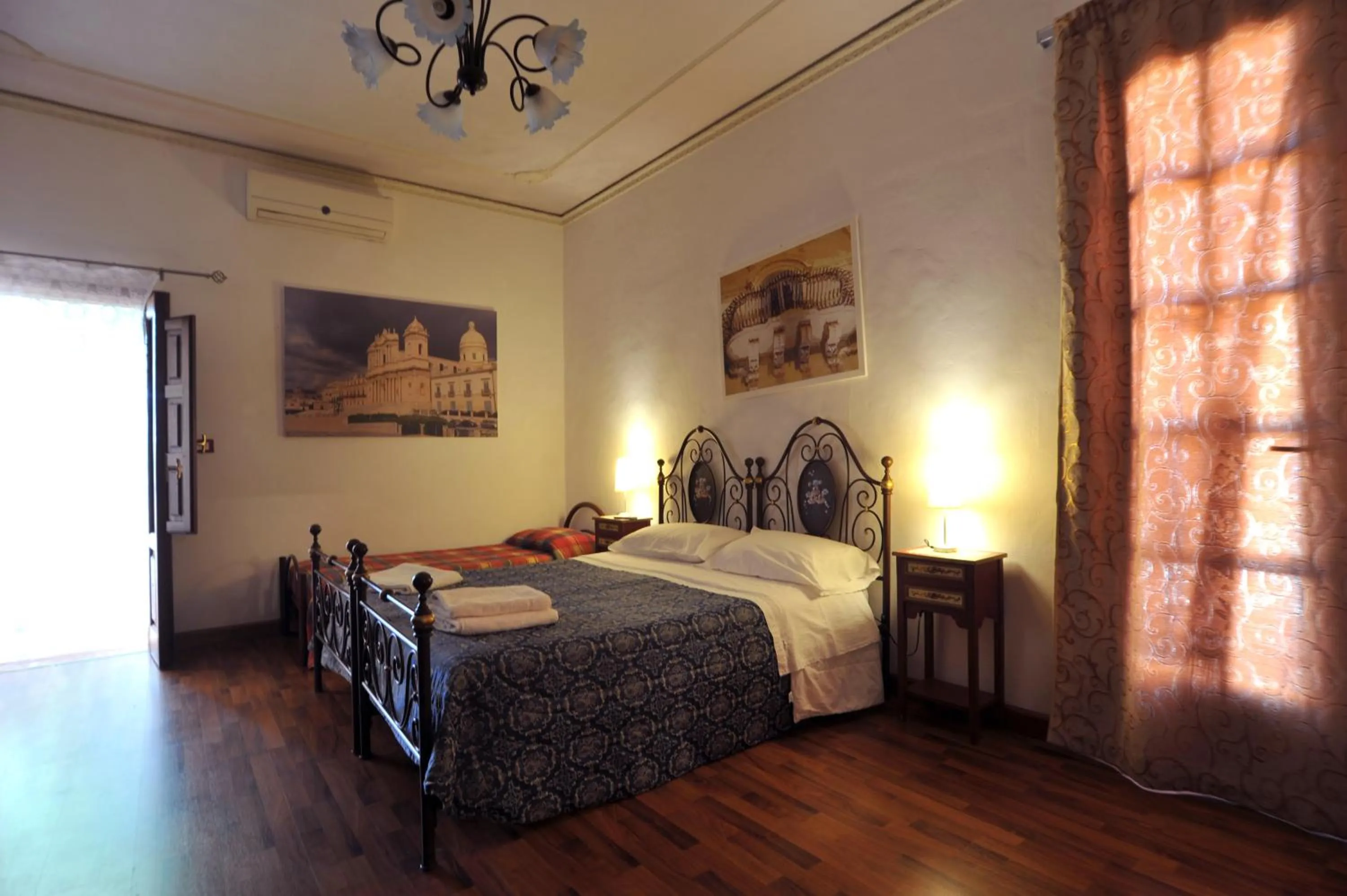 Bedroom, Bed in Il Giardino Di Pietra