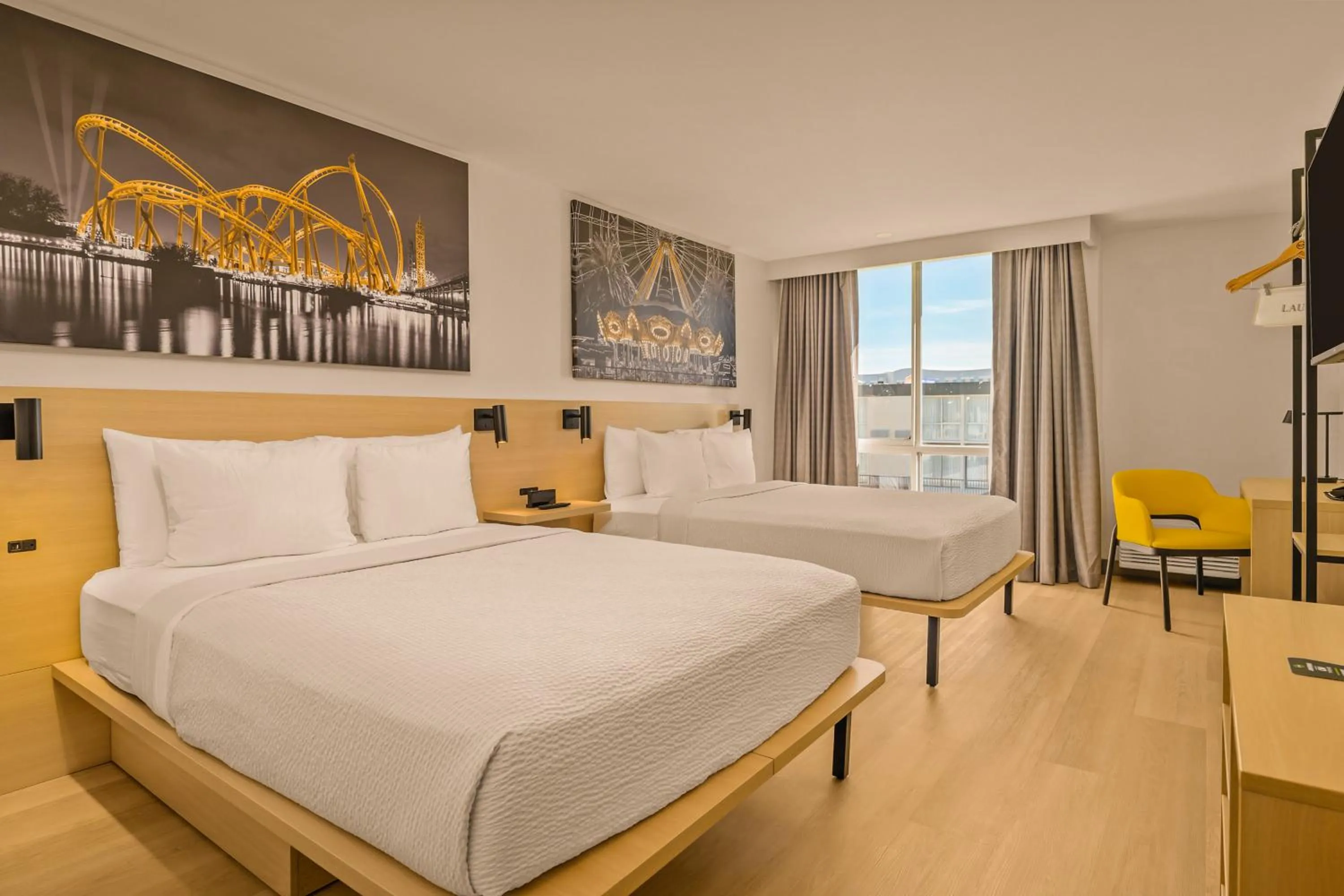 Bedroom, Bed in B&B HOTEL Orlando International Drive near Universal - Newly Renovated!