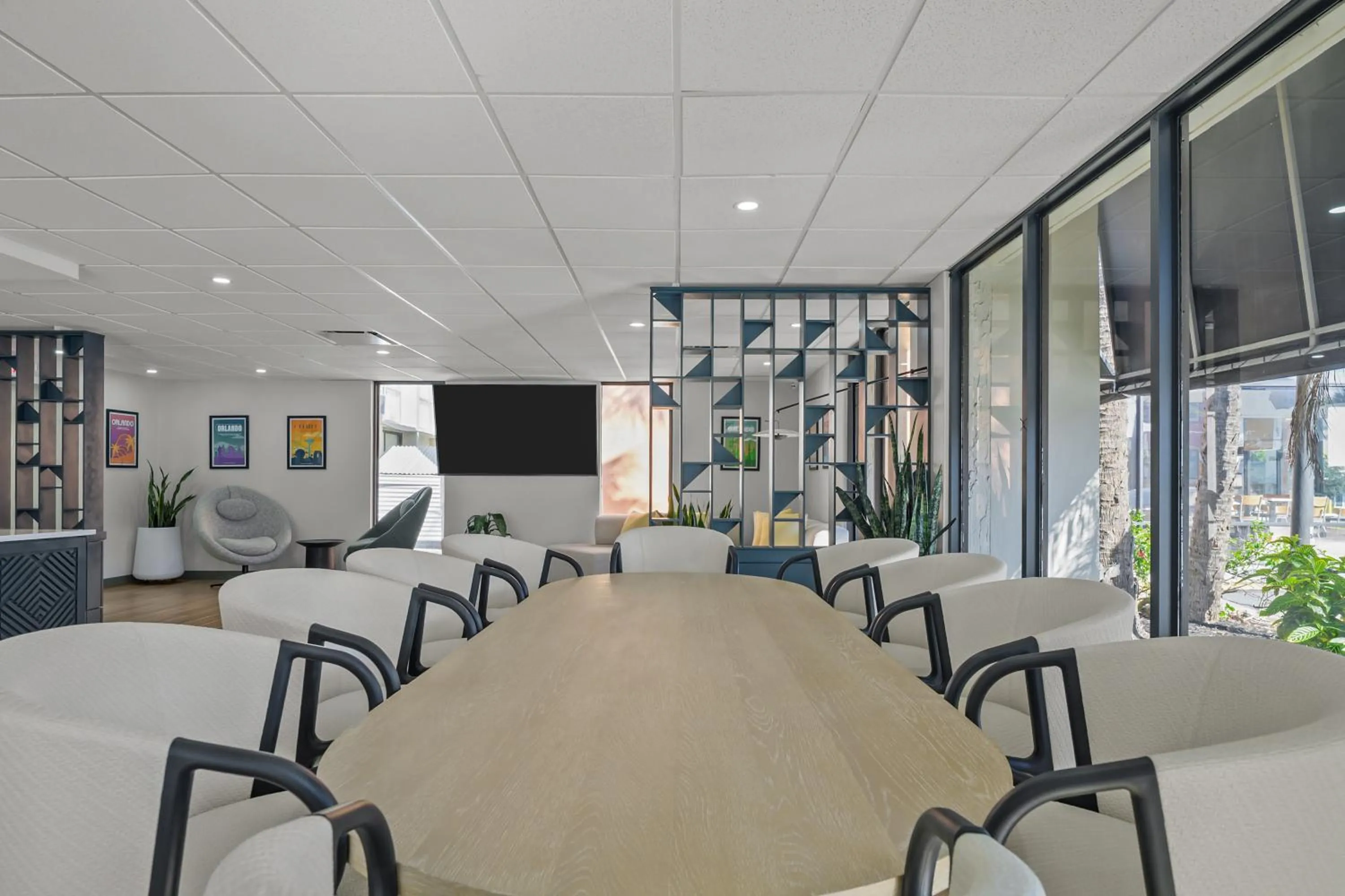 Lobby or reception in B&B HOTEL Orlando International Drive near Universal - Newly Renovated!