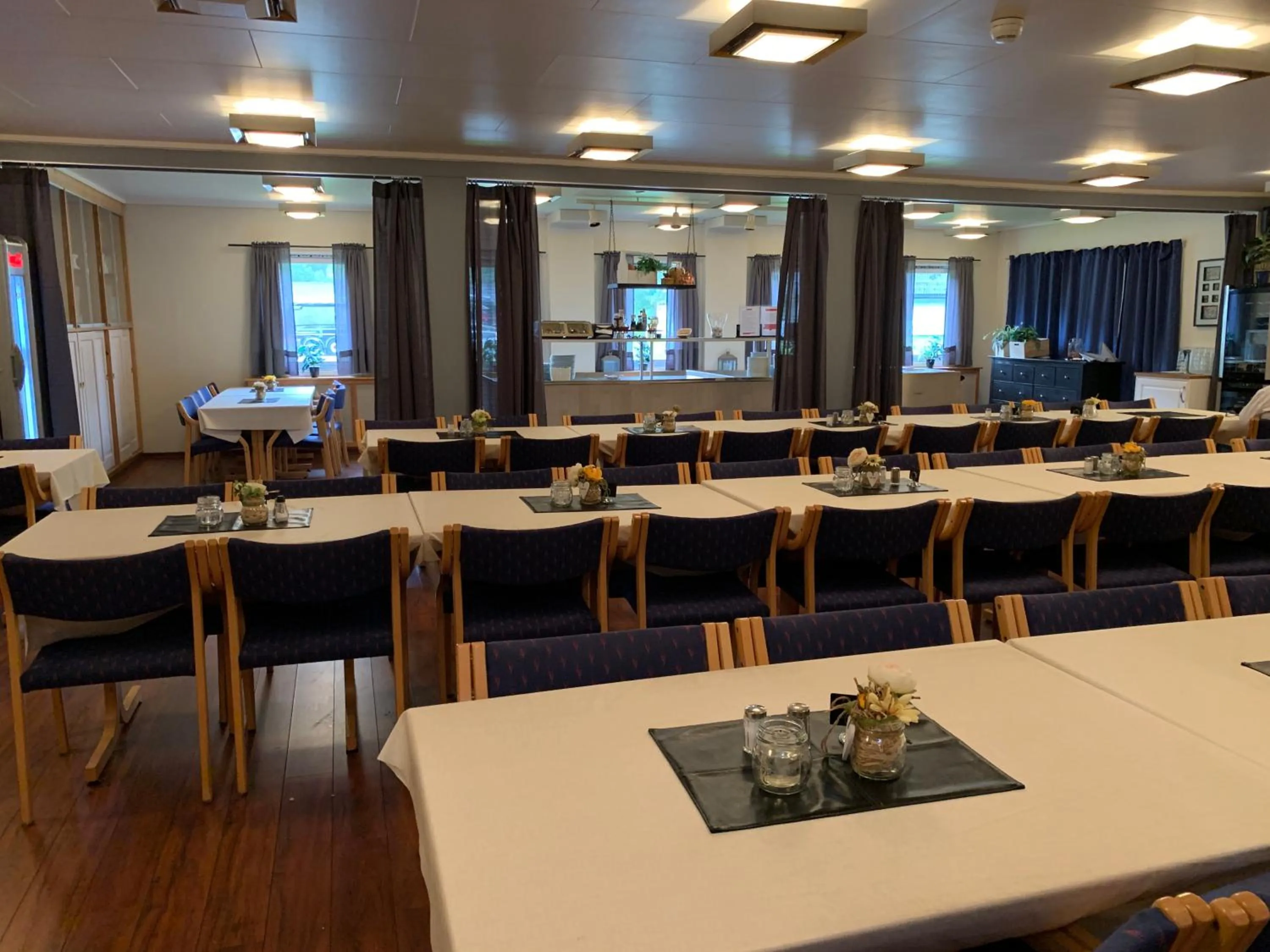 Restaurant/places to eat in Torpomoen