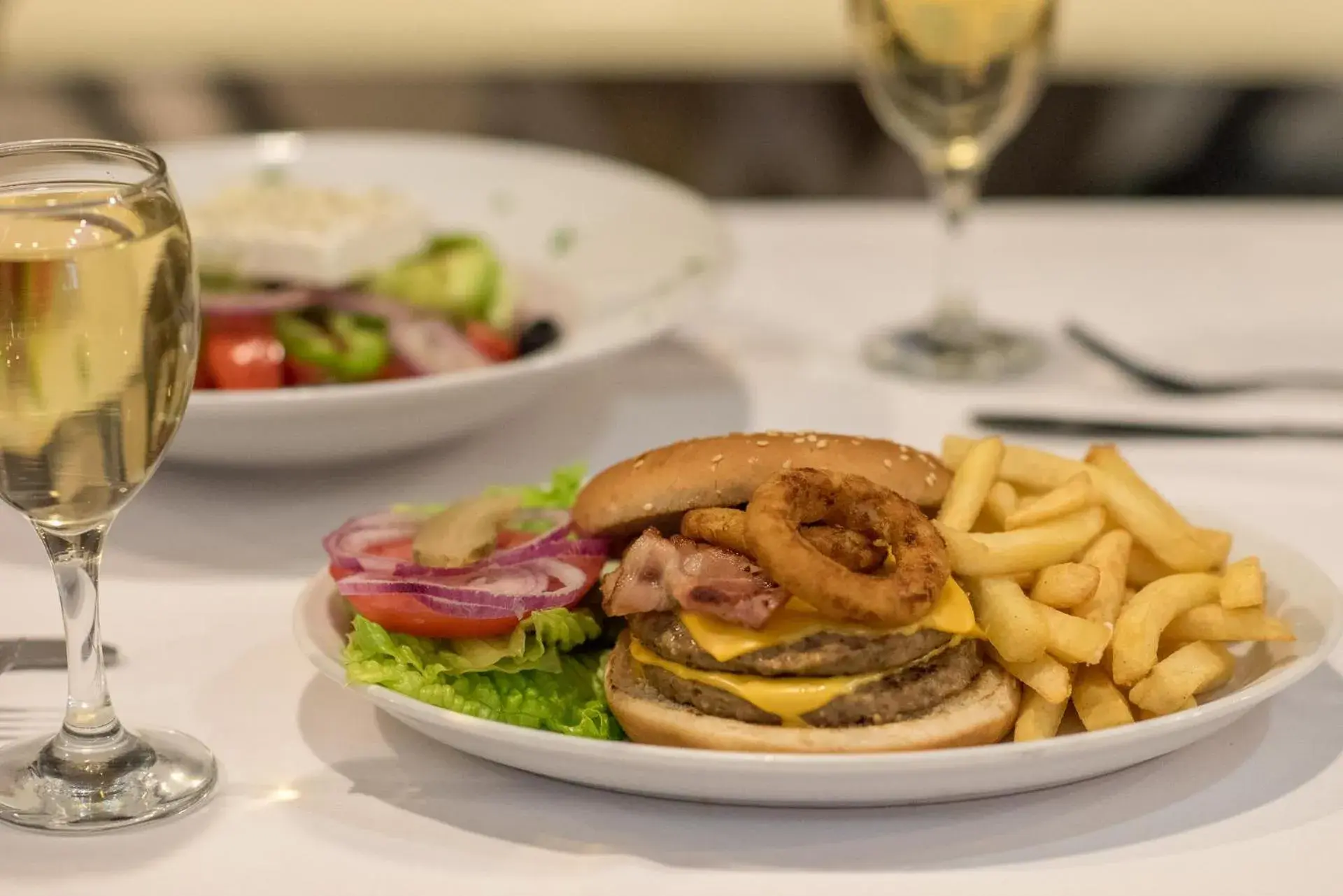 Restaurant/places to eat in Dennys Inn Hotel Restaurant/places to eat in Dennys Inn Hotel