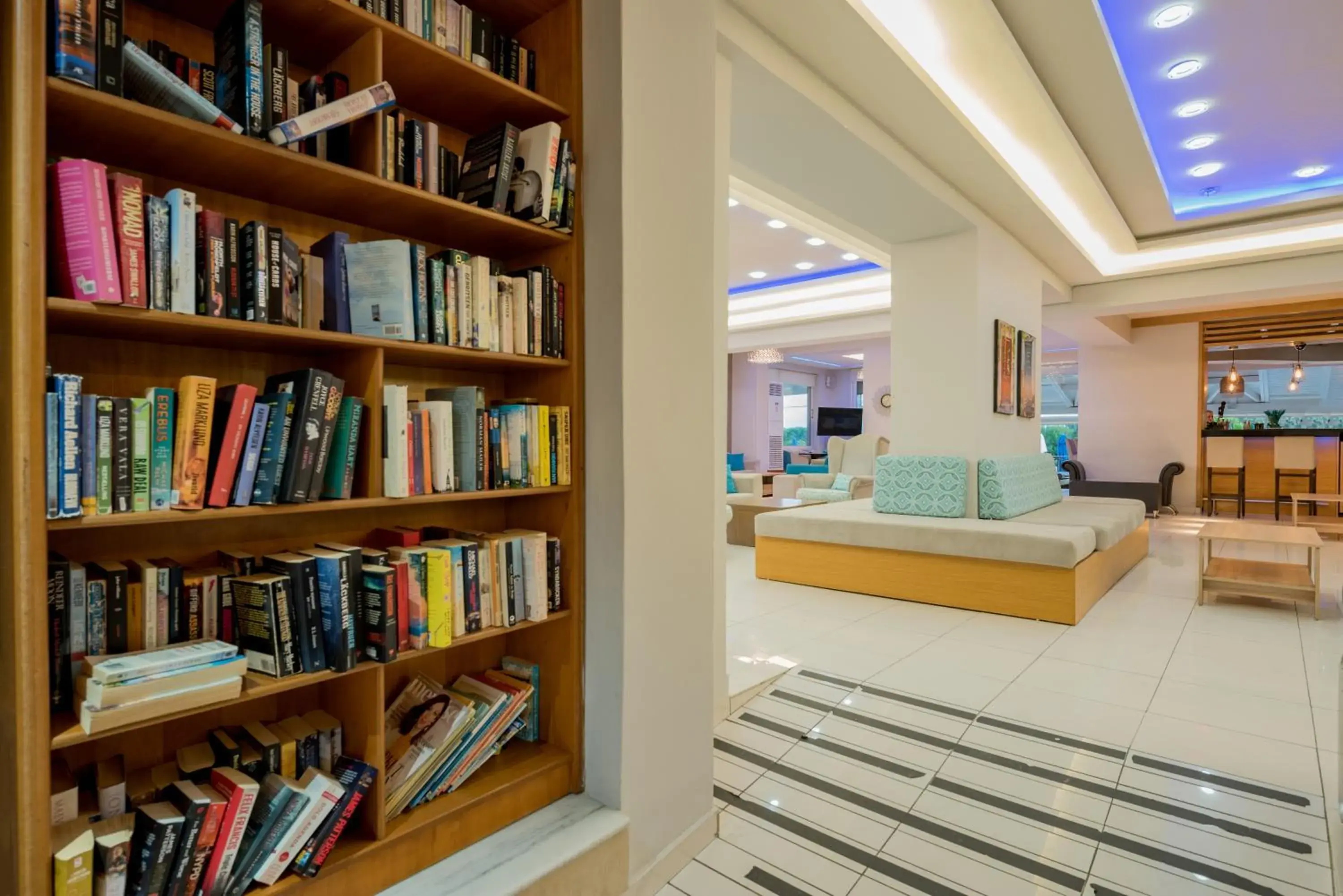 Property building in Dennys Inn Hotel Property building in Dennys Inn Hotel