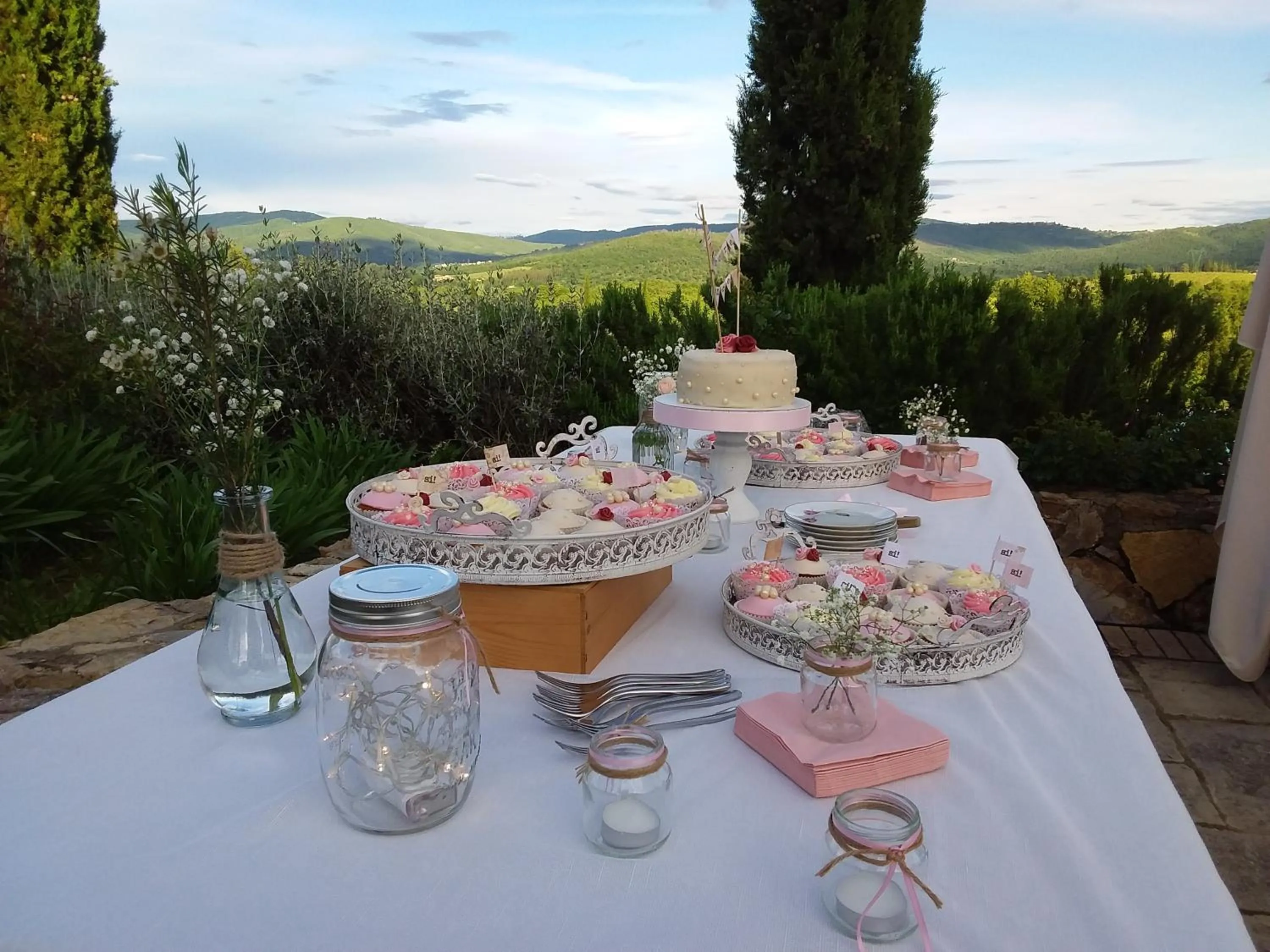 Food and drinks in Poggio Cennina Resort