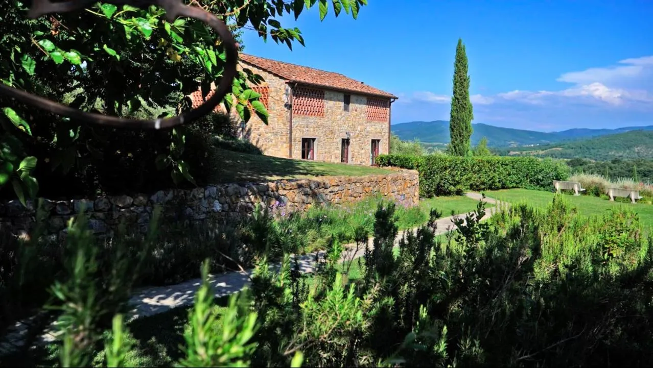 Garden in Poggio Cennina Resort