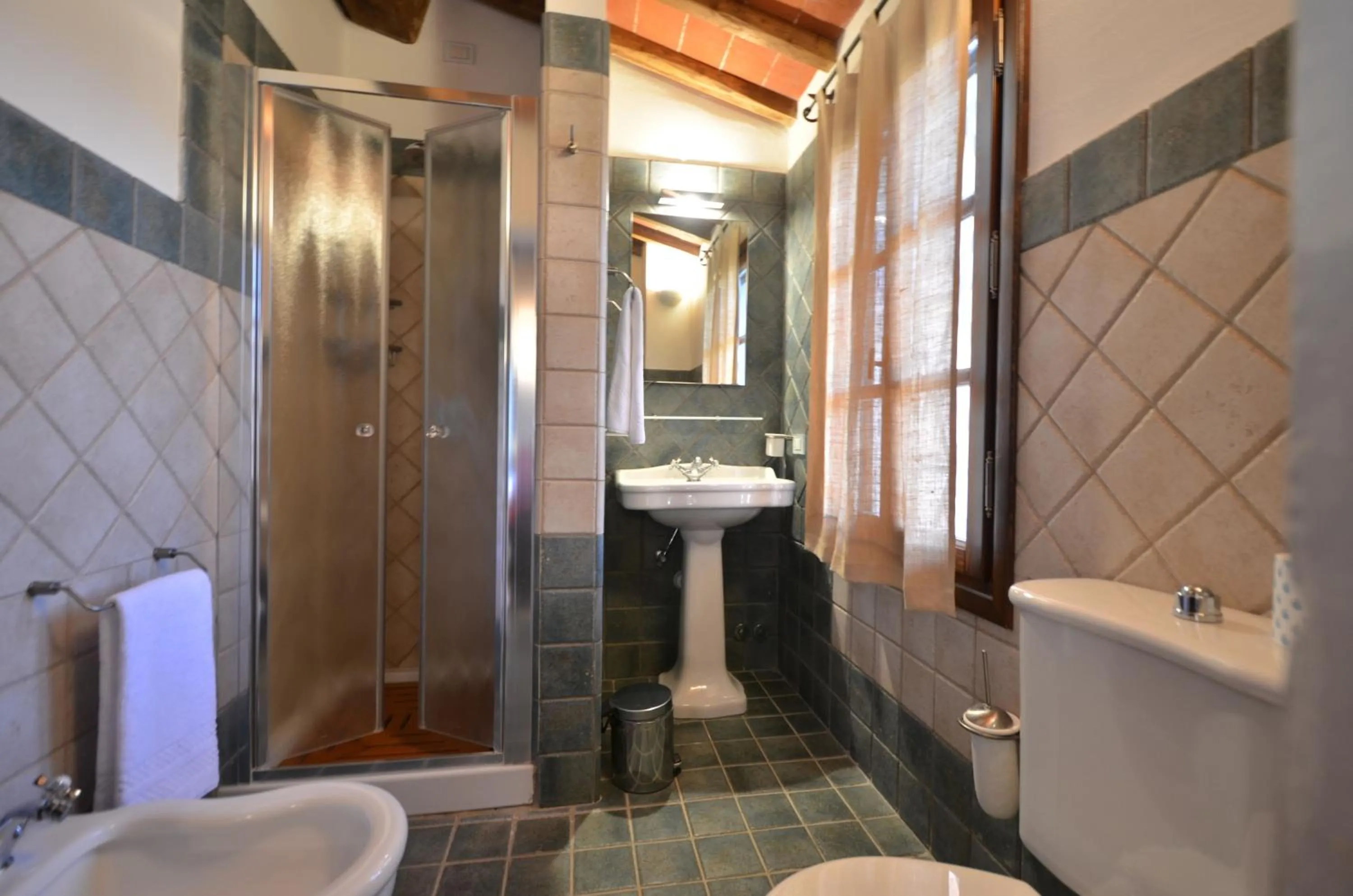 Bathroom in Poggio Cennina Resort