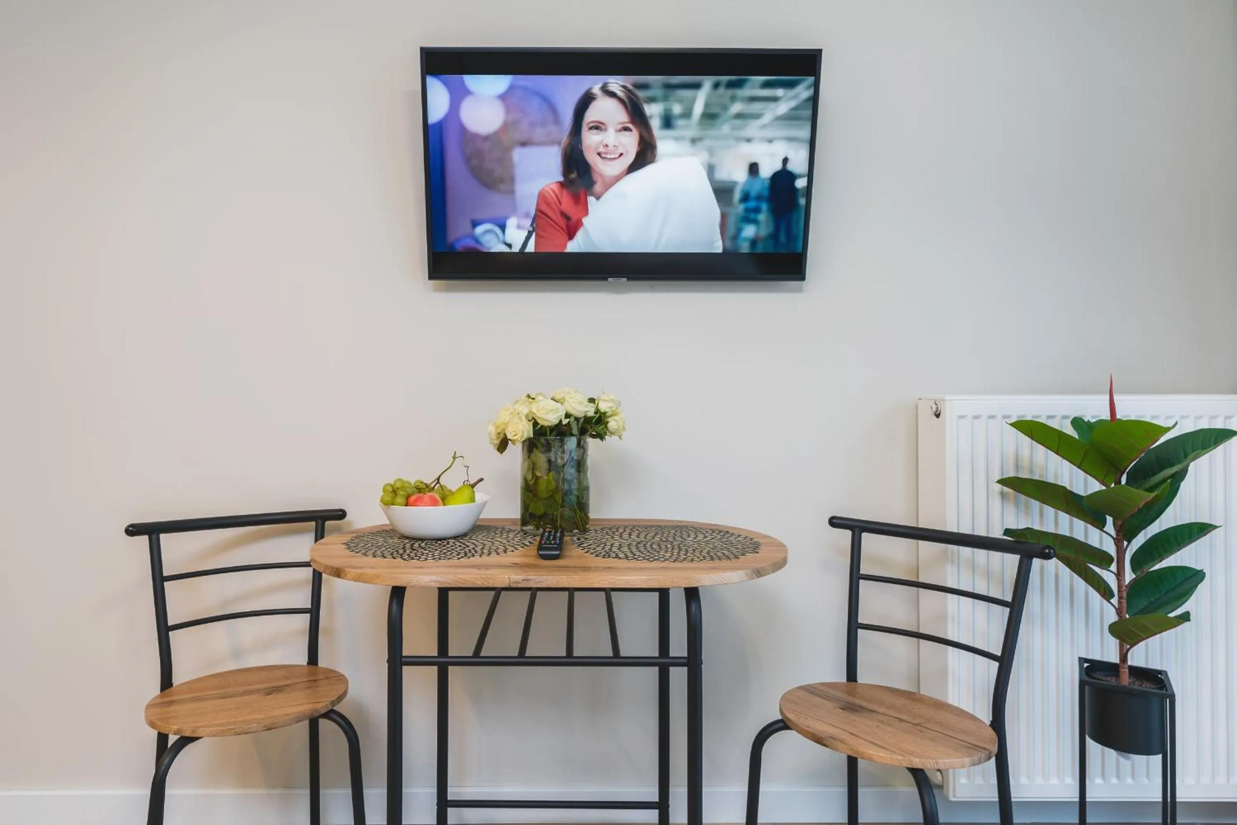 Dining area in Sarah Apartments Old Town