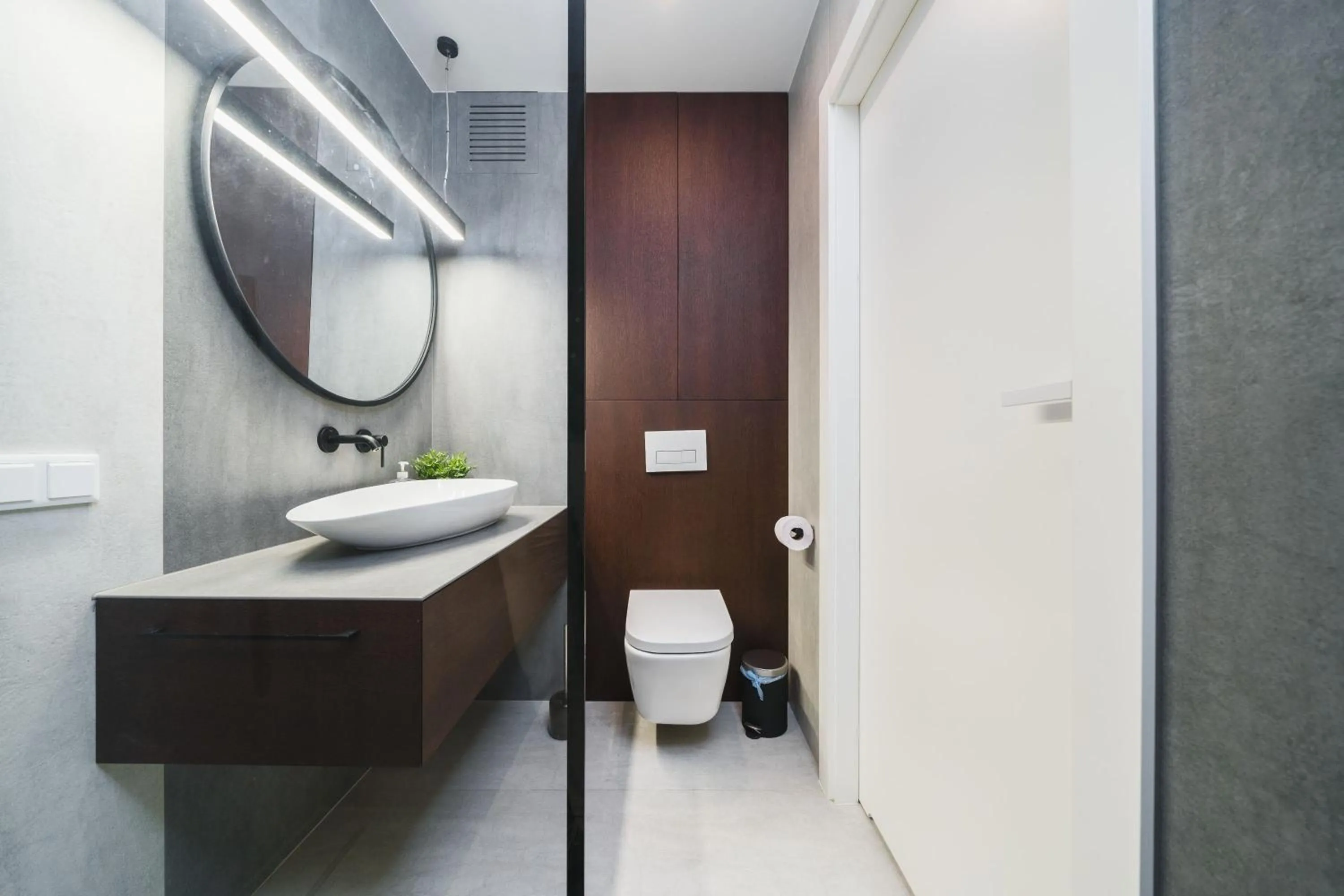 Toilet in Sarah Apartments Old Town