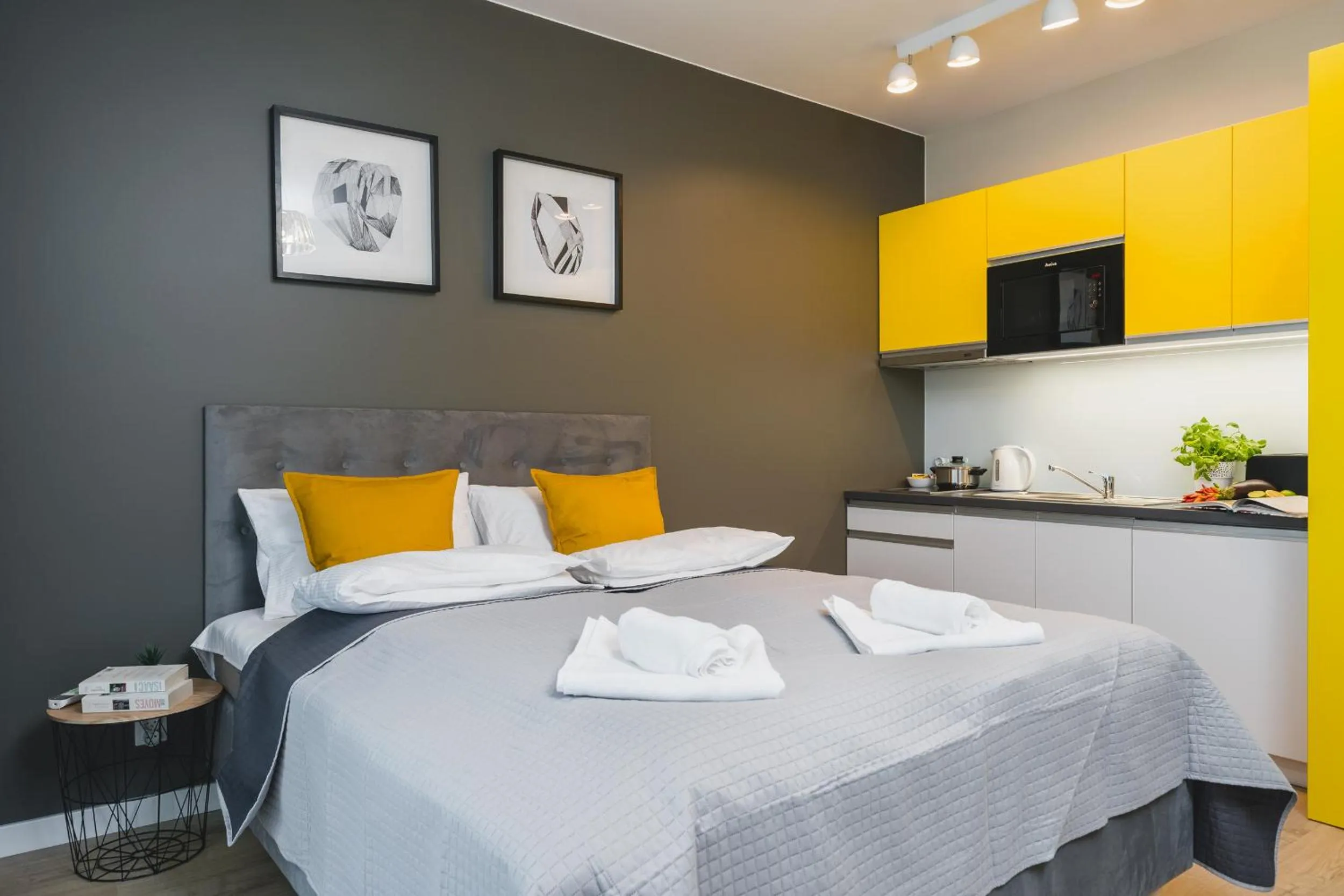 Photo of the whole room, Bed in Sarah Apartments Old Town