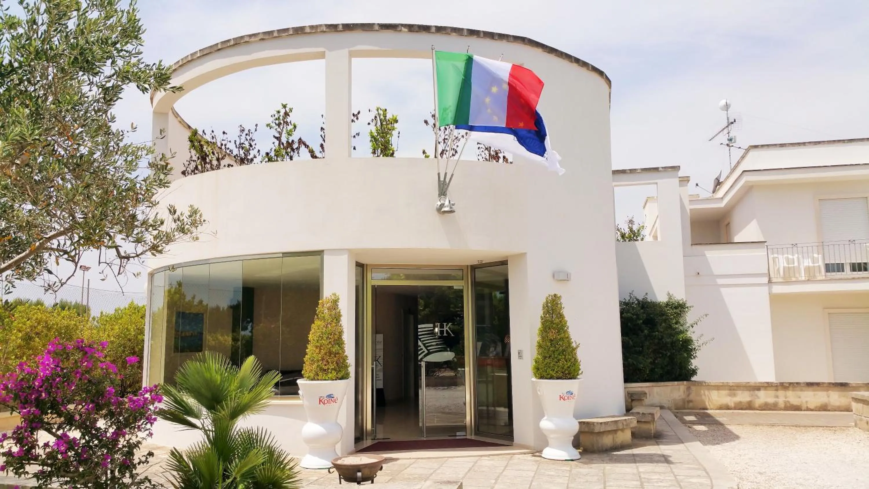 Facade/entrance in Hotel Club Koiné