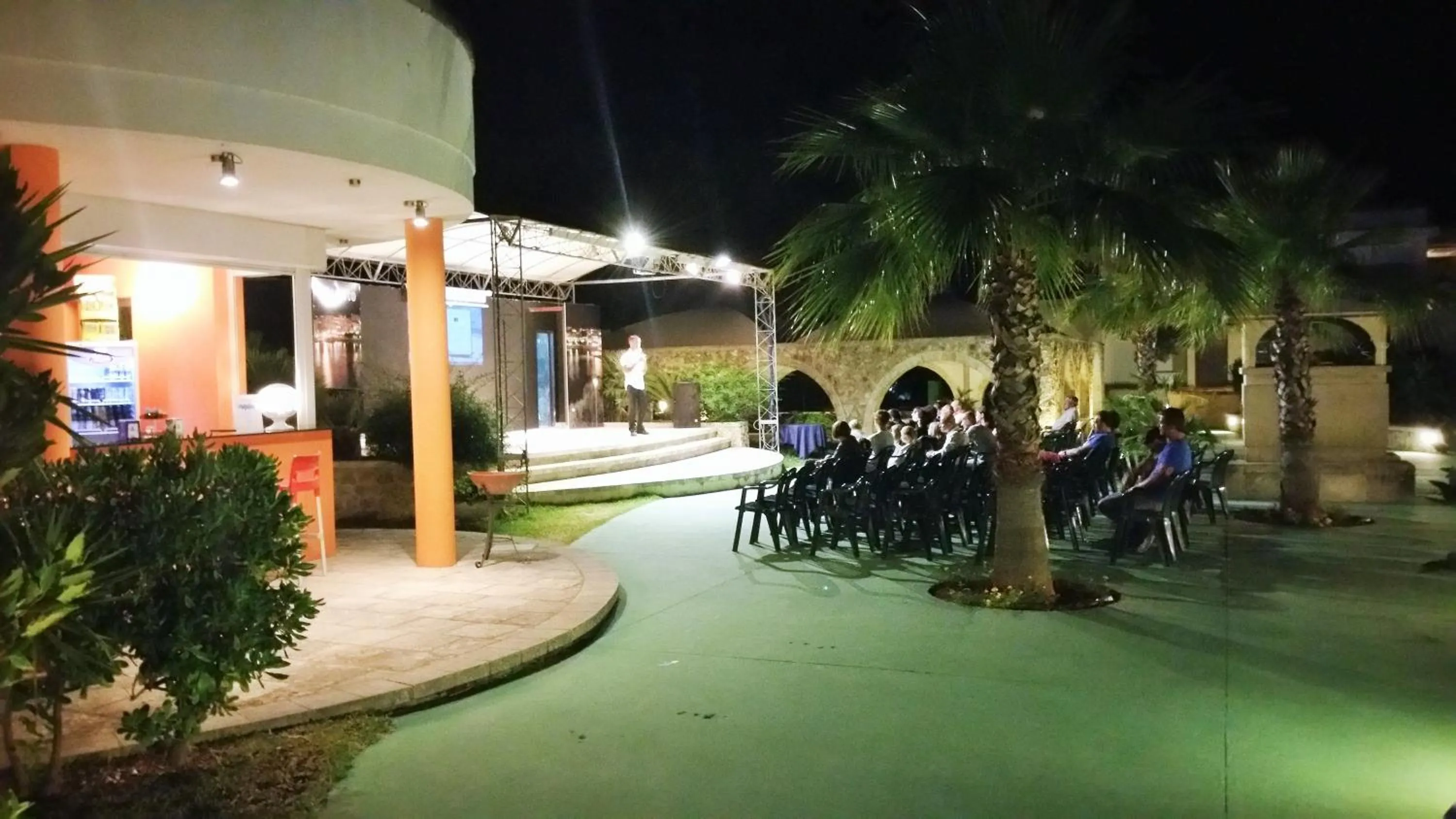 Evening entertainment in Hotel Club Koiné