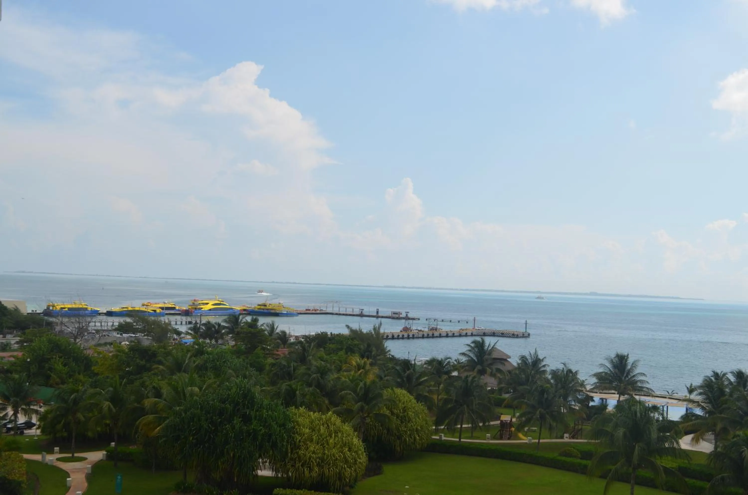 Tu Hogar Frente Al Mar Caribe, Vive Cancún