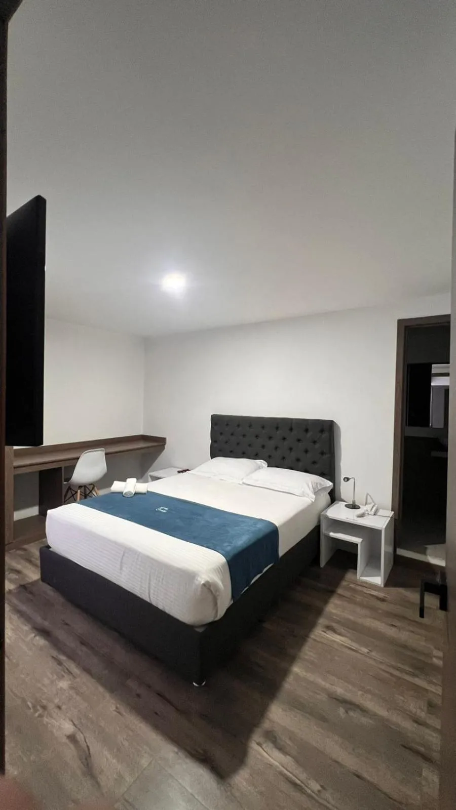 HOTEL ZARCILLEJO