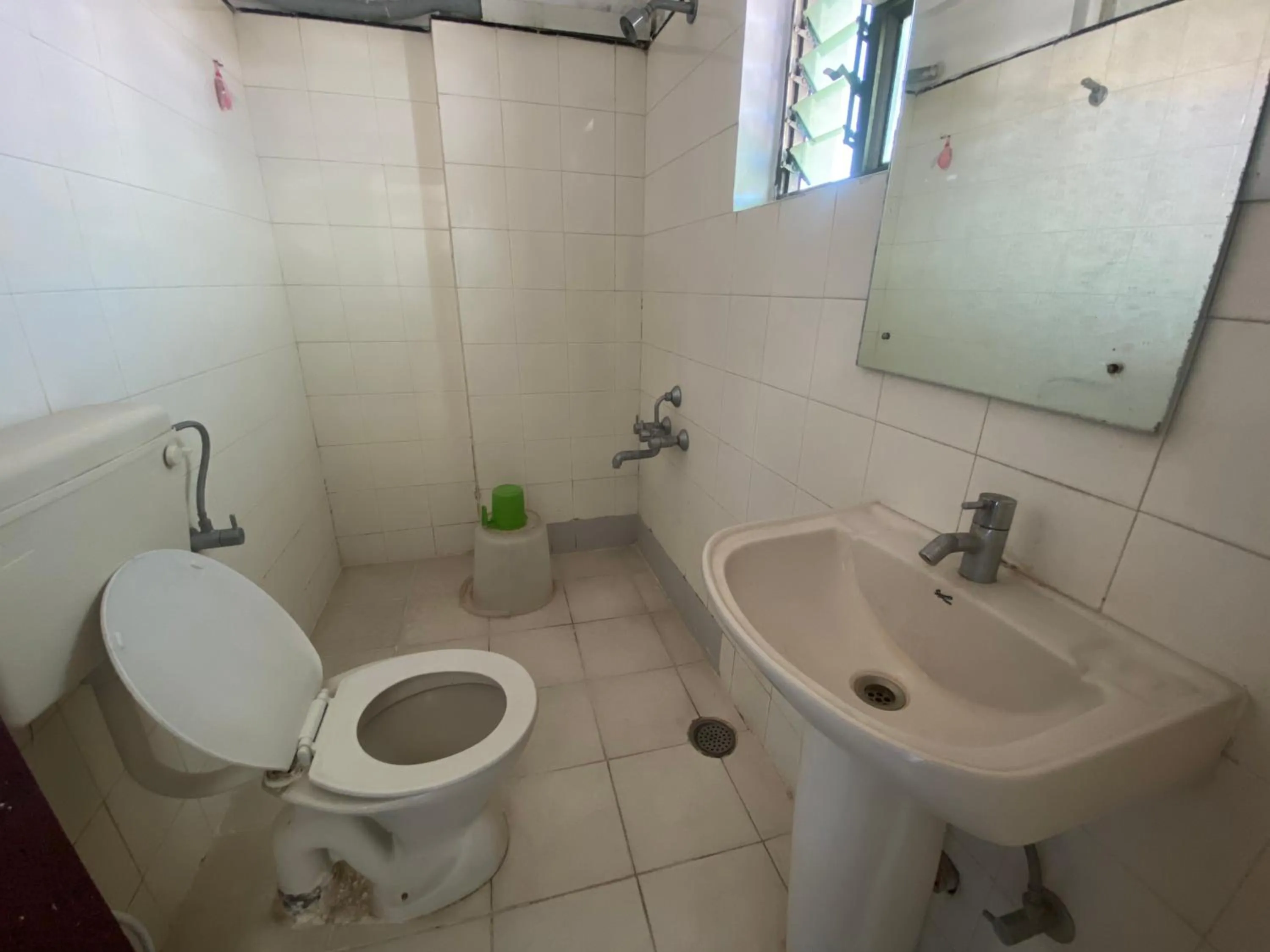 Toilet in Hotel Townhall