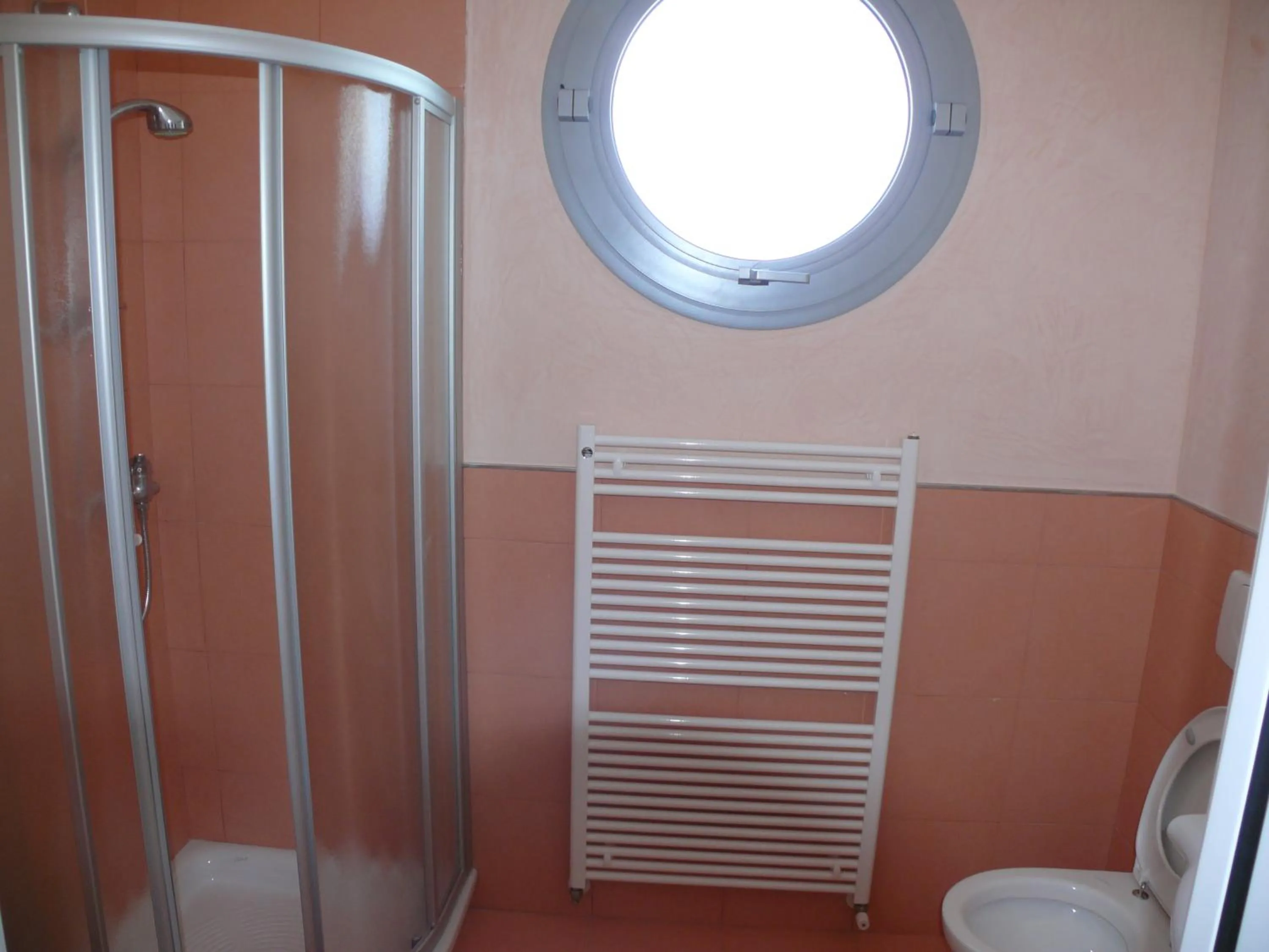Shower in ApartHotel Panorama Beach
