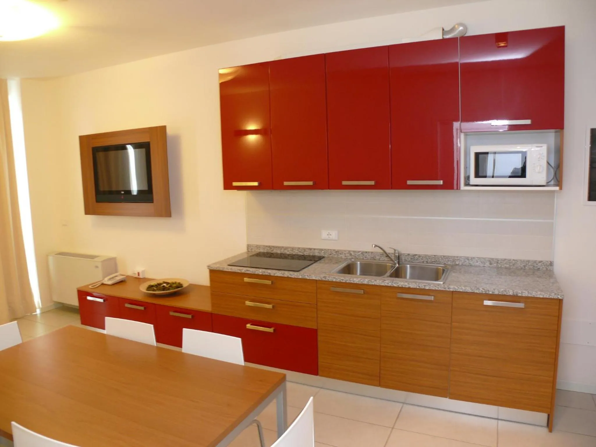 TV and multimedia in ApartHotel Panorama Beach