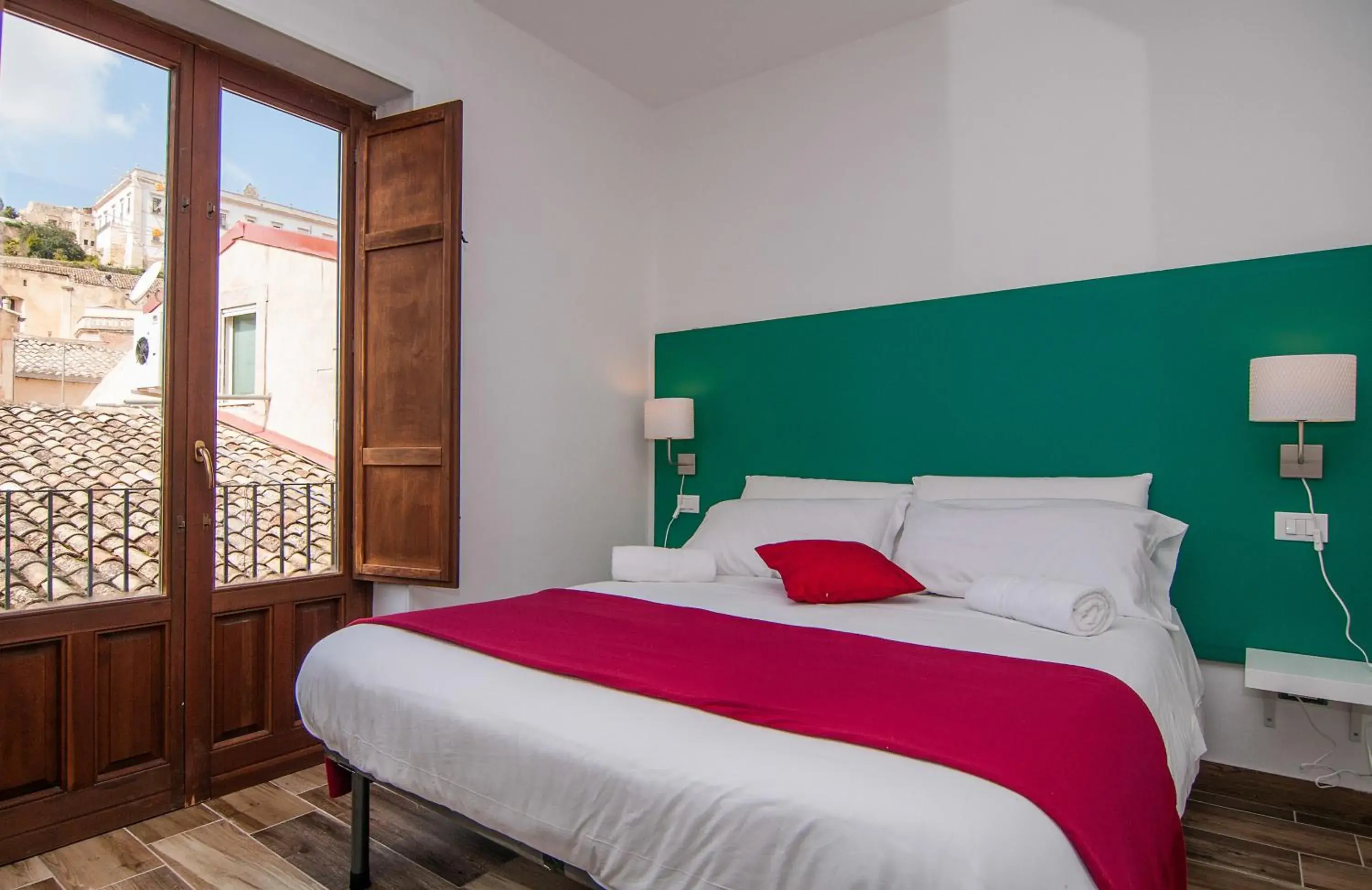 Family Room with Balcony - single occupancy in Modica Old Town Rooms Family Room with Balcony - single occupancy in Modica Old Town Rooms