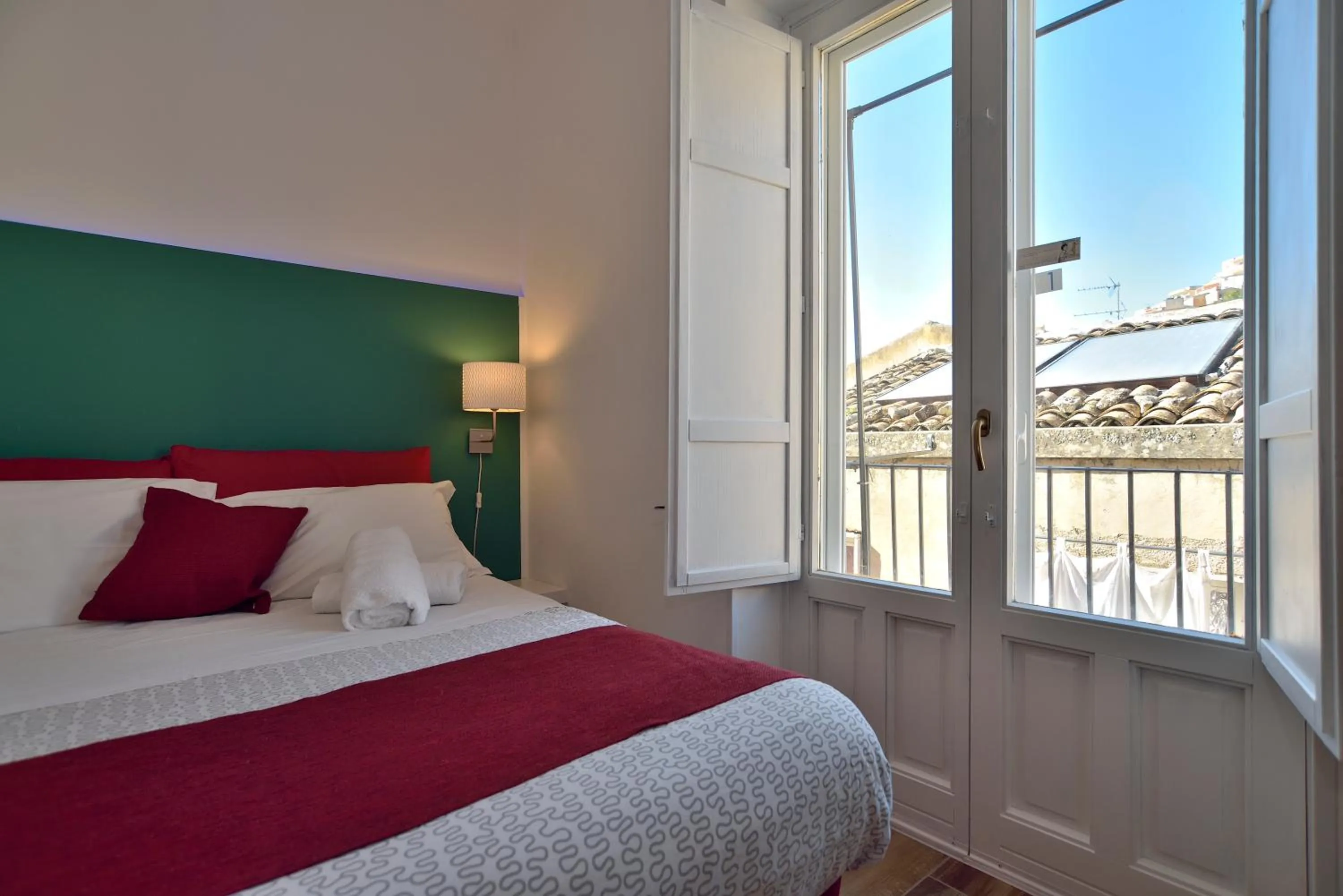 View (from property/room), Bed in Modica Old Town Rooms