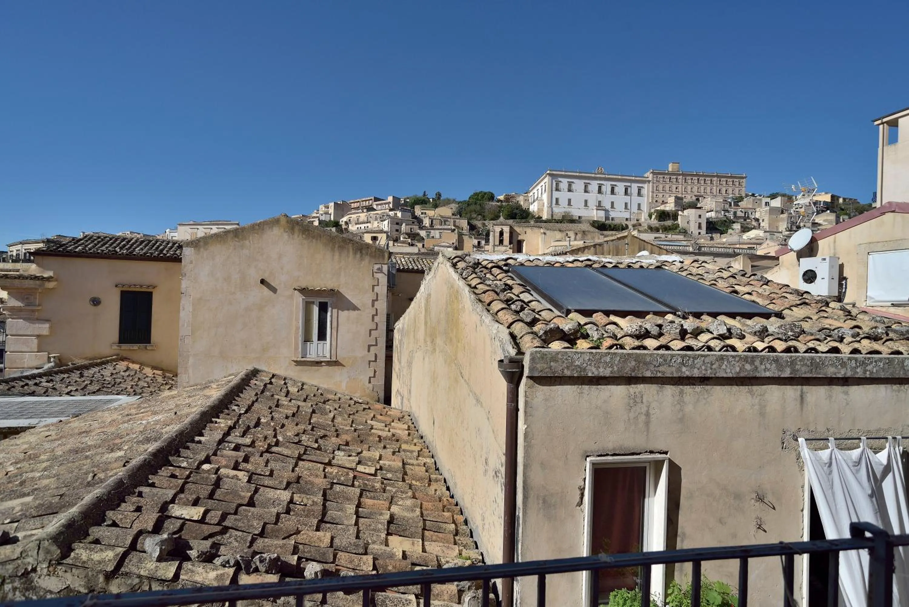 City view in Modica Old Town Rooms