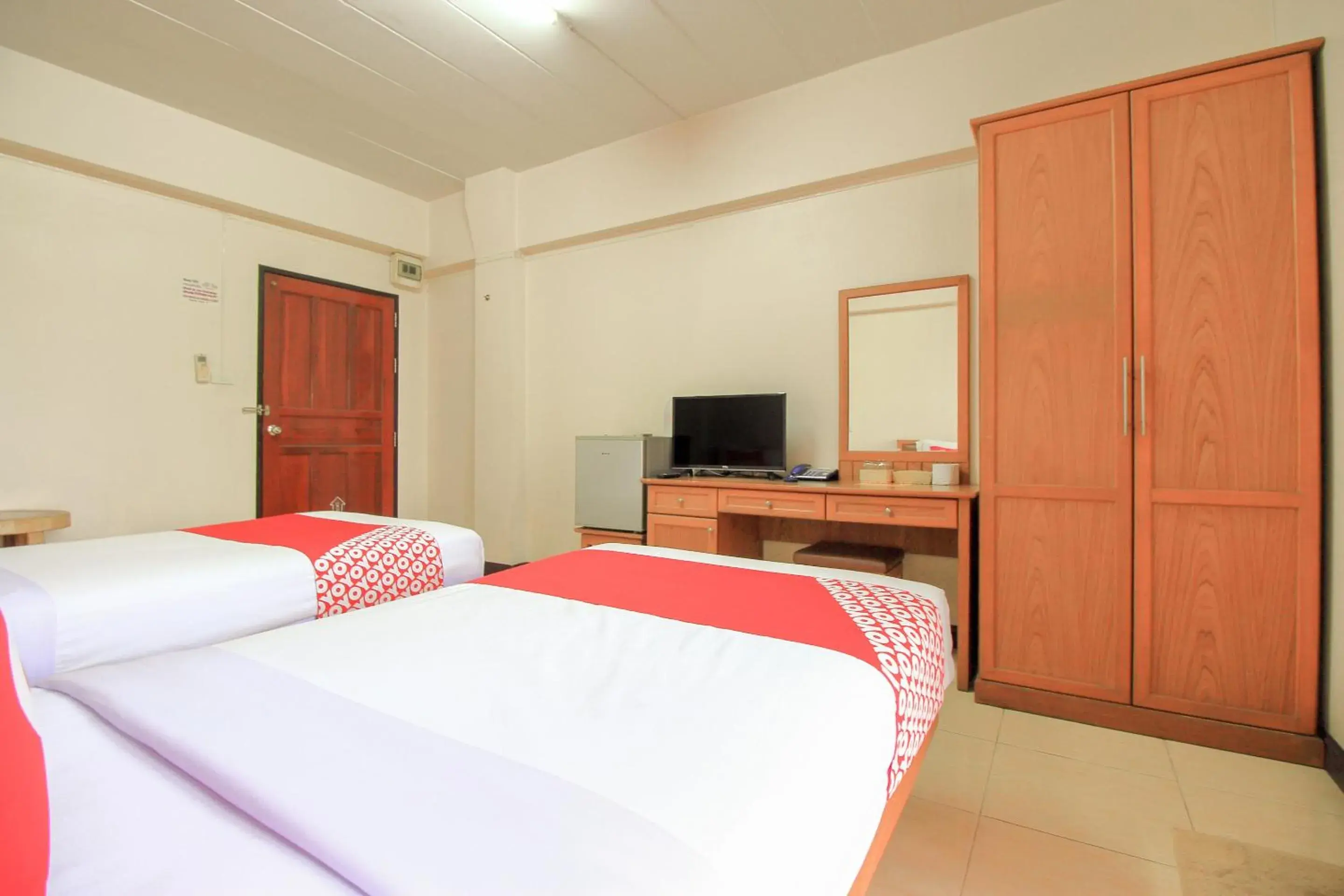 Other, Bed in Ok Home Airport Other, Bed in Ok Home Airport