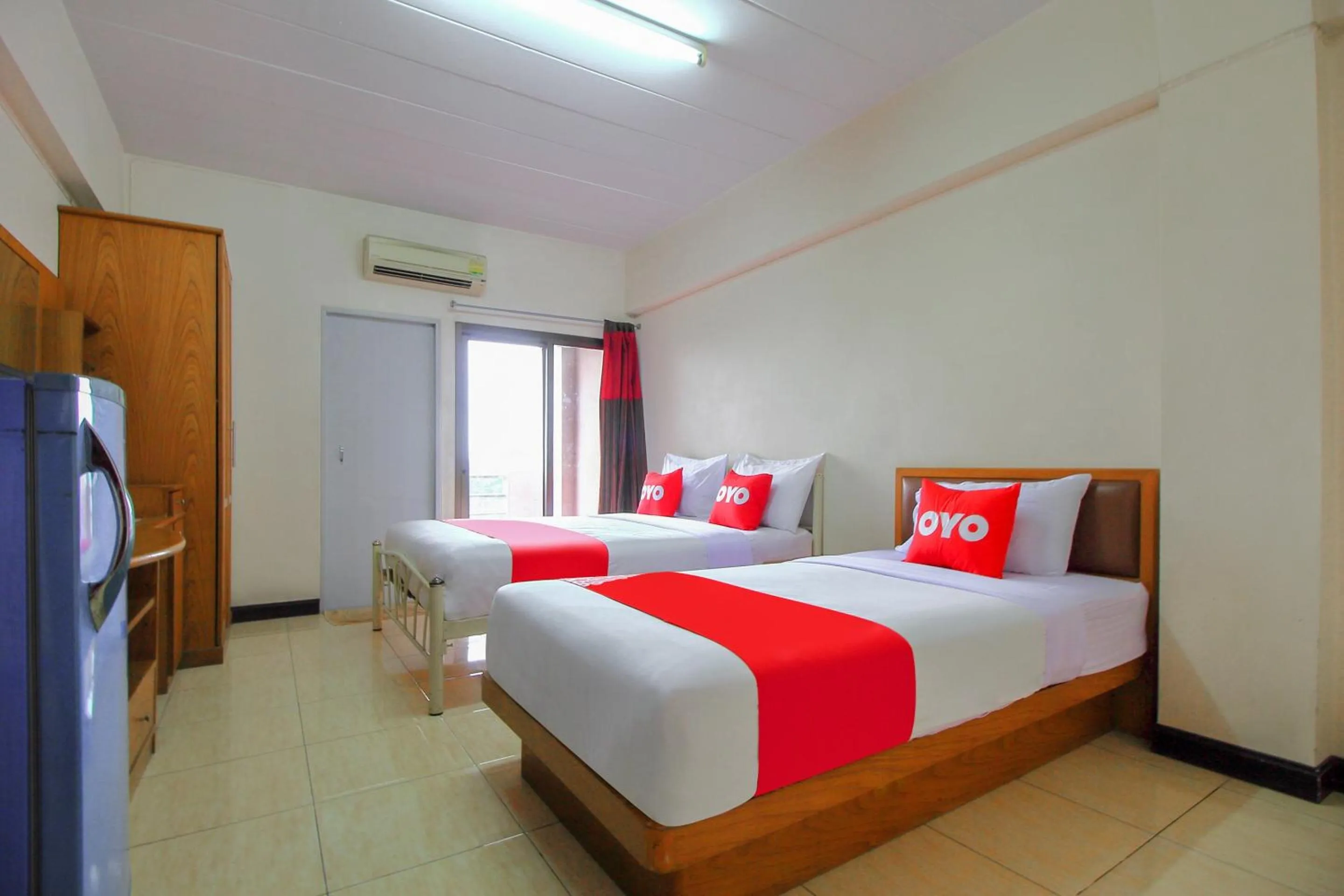 Other, Bed in Ok Home Airport