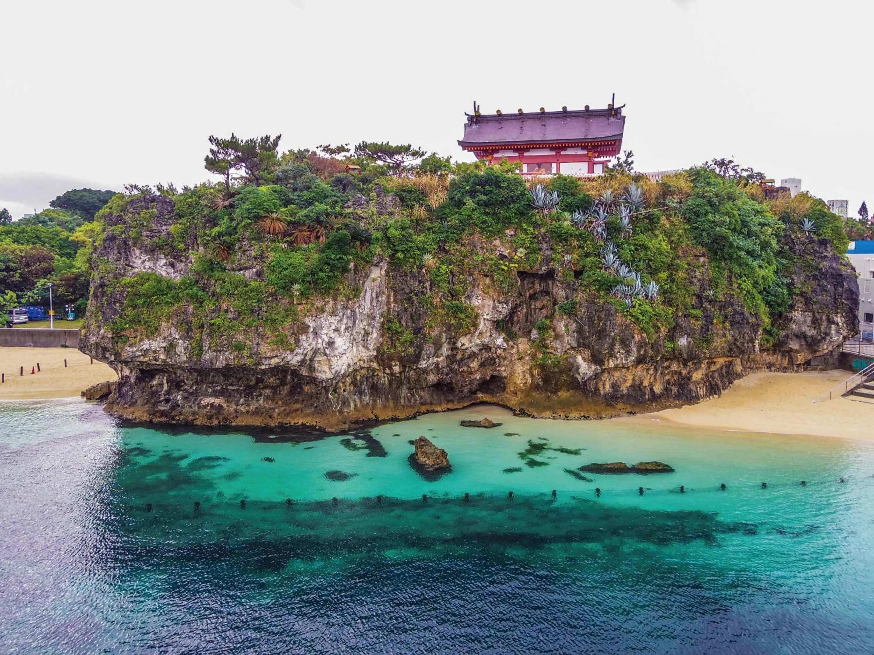 Nearby landmark in Hotel Chula Vista SENAGA -SEVEN Hotels and Resorts-