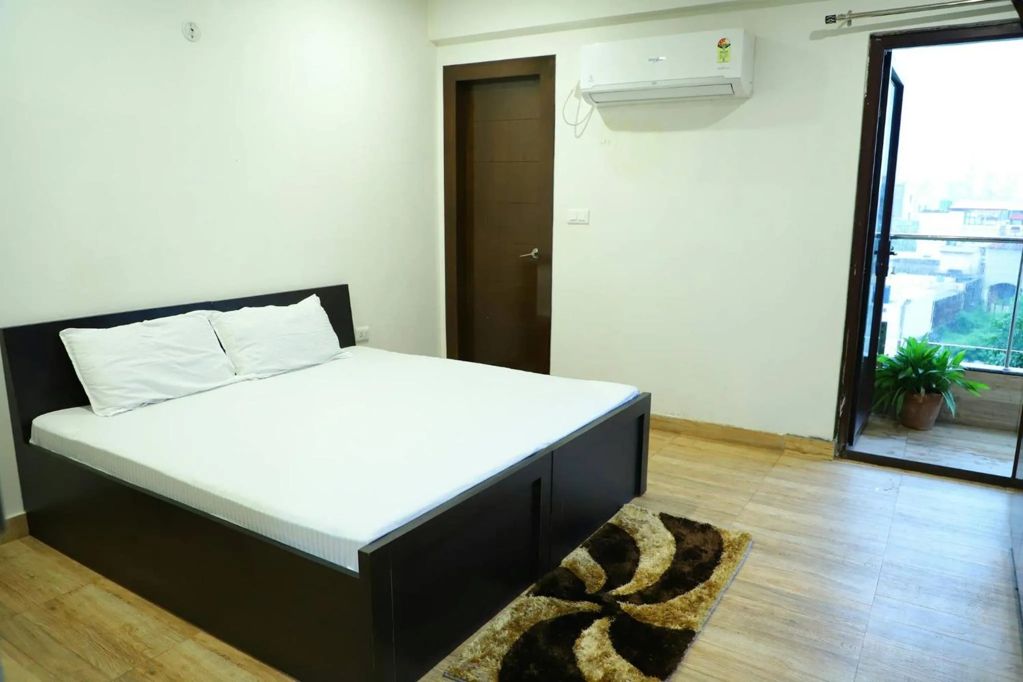 Bed in The Most Beautiful Property Of Rishikesh