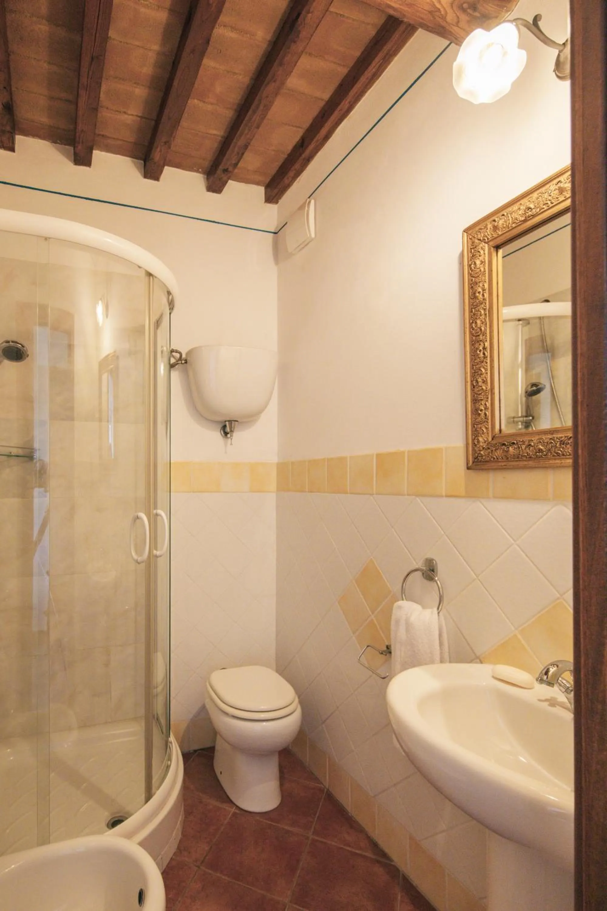 Bathroom in Agriturismo Il Borgo