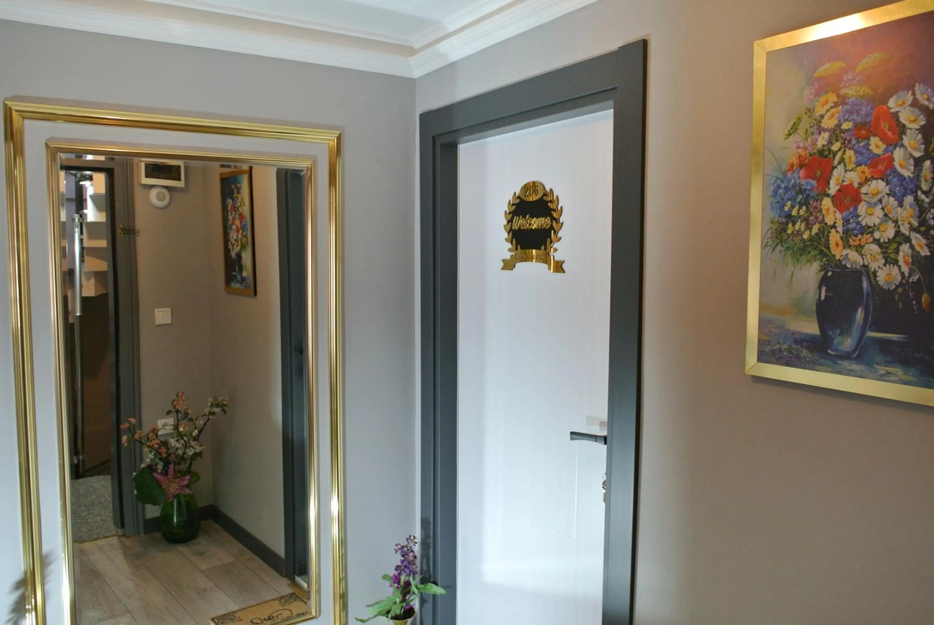 Facade/entrance in Emirhan Guesthouse & Suites