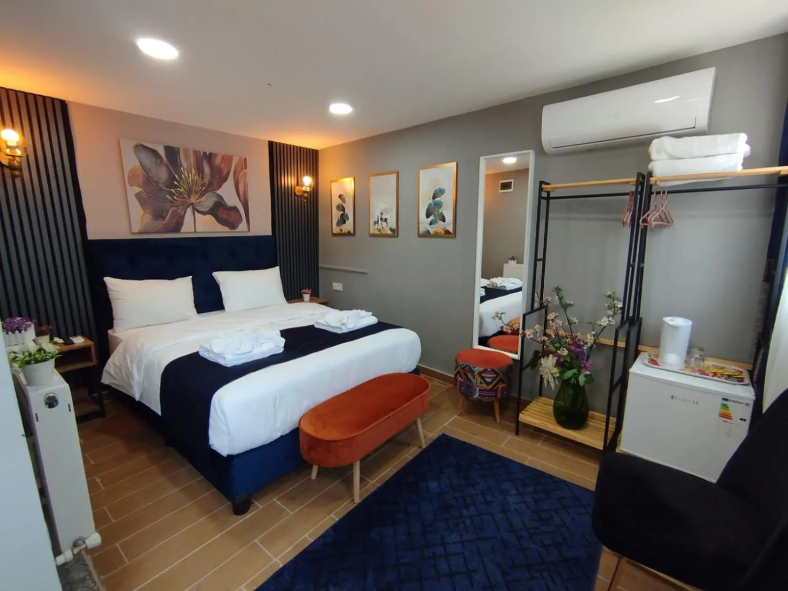 Bedroom, Bed in Emirhan Guesthouse & Suites