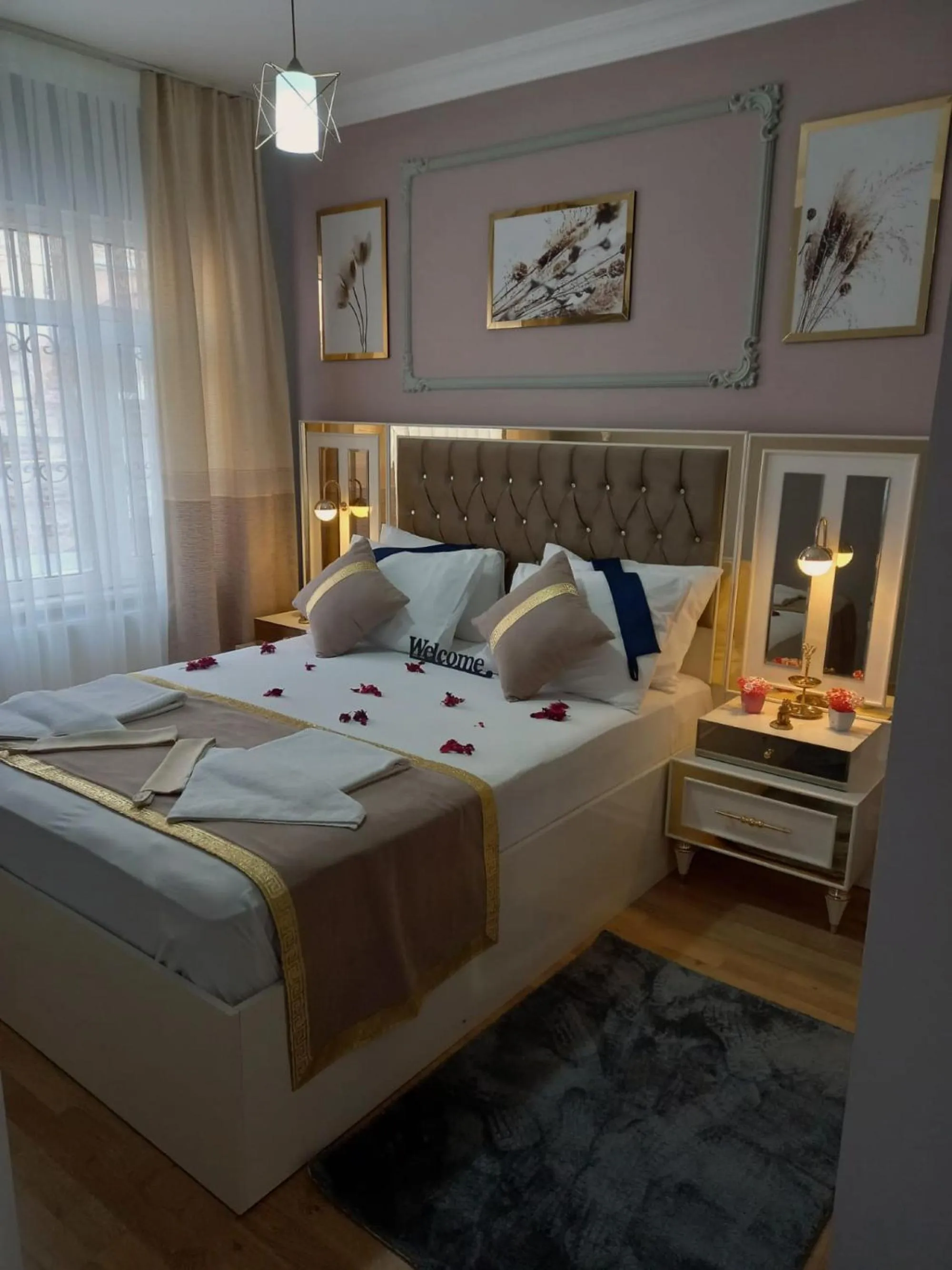 Bedroom, Bed in Emirhan Guesthouse & Suites