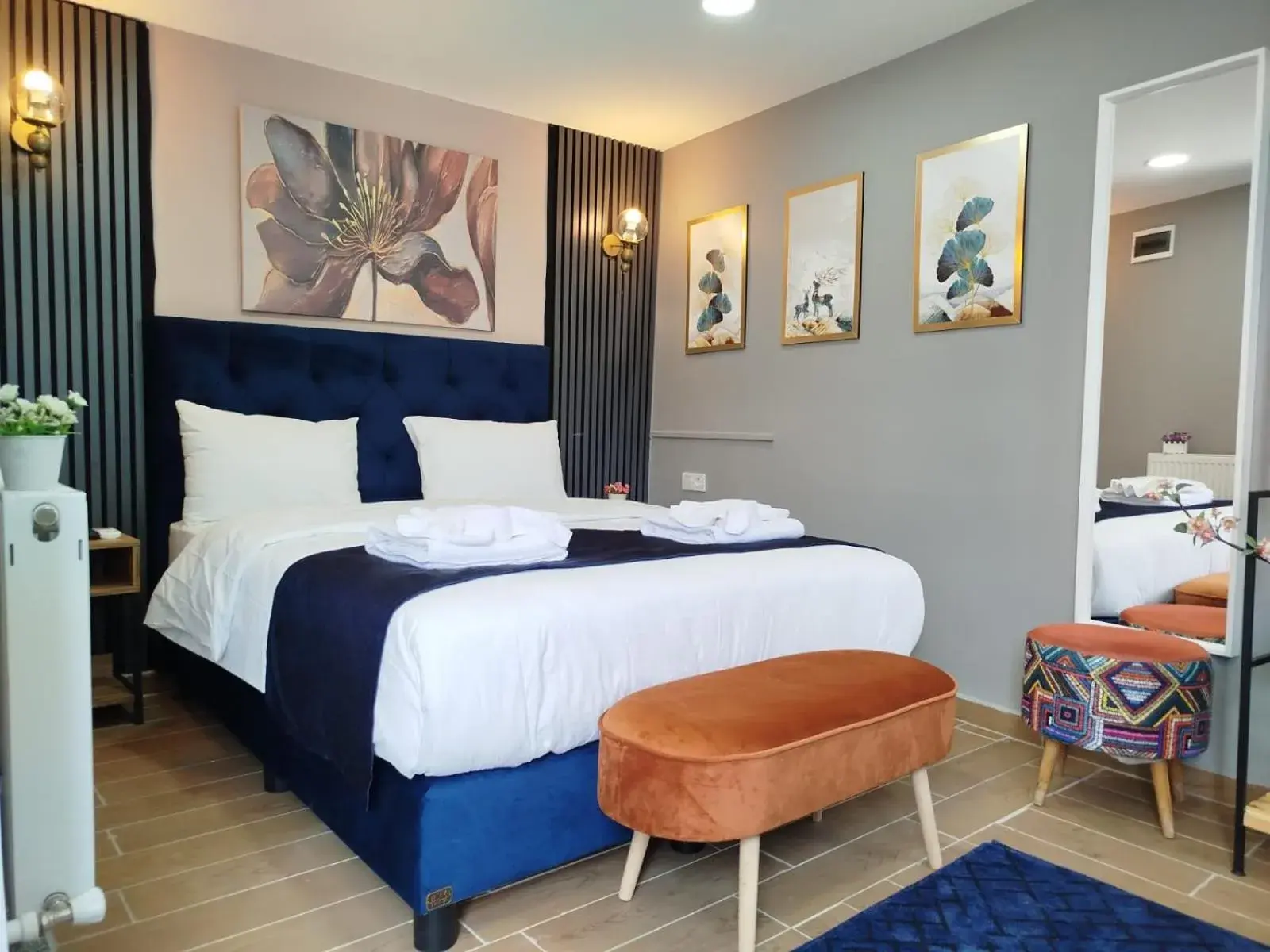 Double Room with Balcony and Sea View in Emirhan Guesthouse & Suites Double Room with Balcony and Sea View in Emirhan Guesthouse & Suites